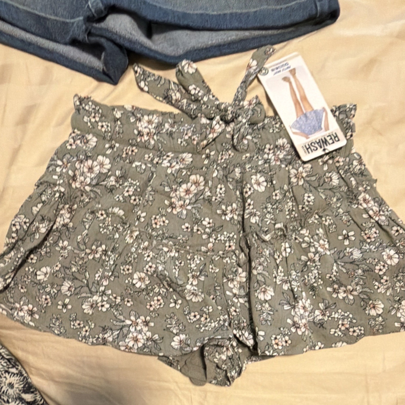 BLANKNYC, Charlie Holiday, Rewash, Sincerely Jules, Banjara Shorts Lot