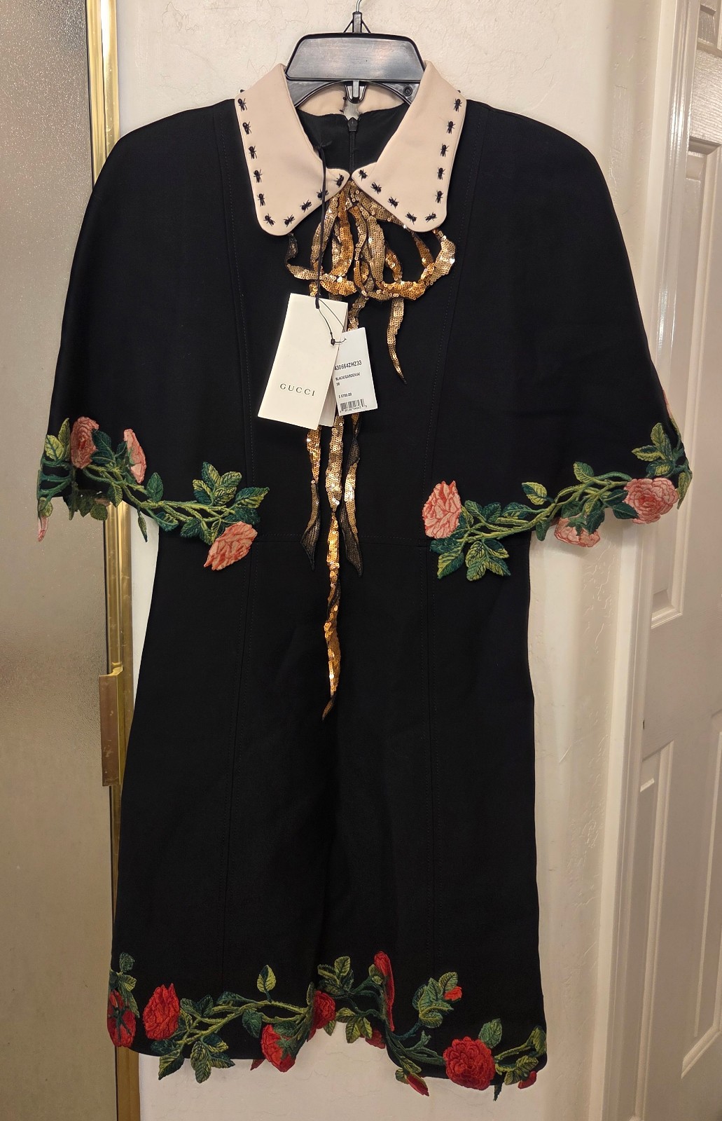New! Gucci Cady Wool Silk Crepe Embroidered Cape Dress Black Size 38 MSRP $5700