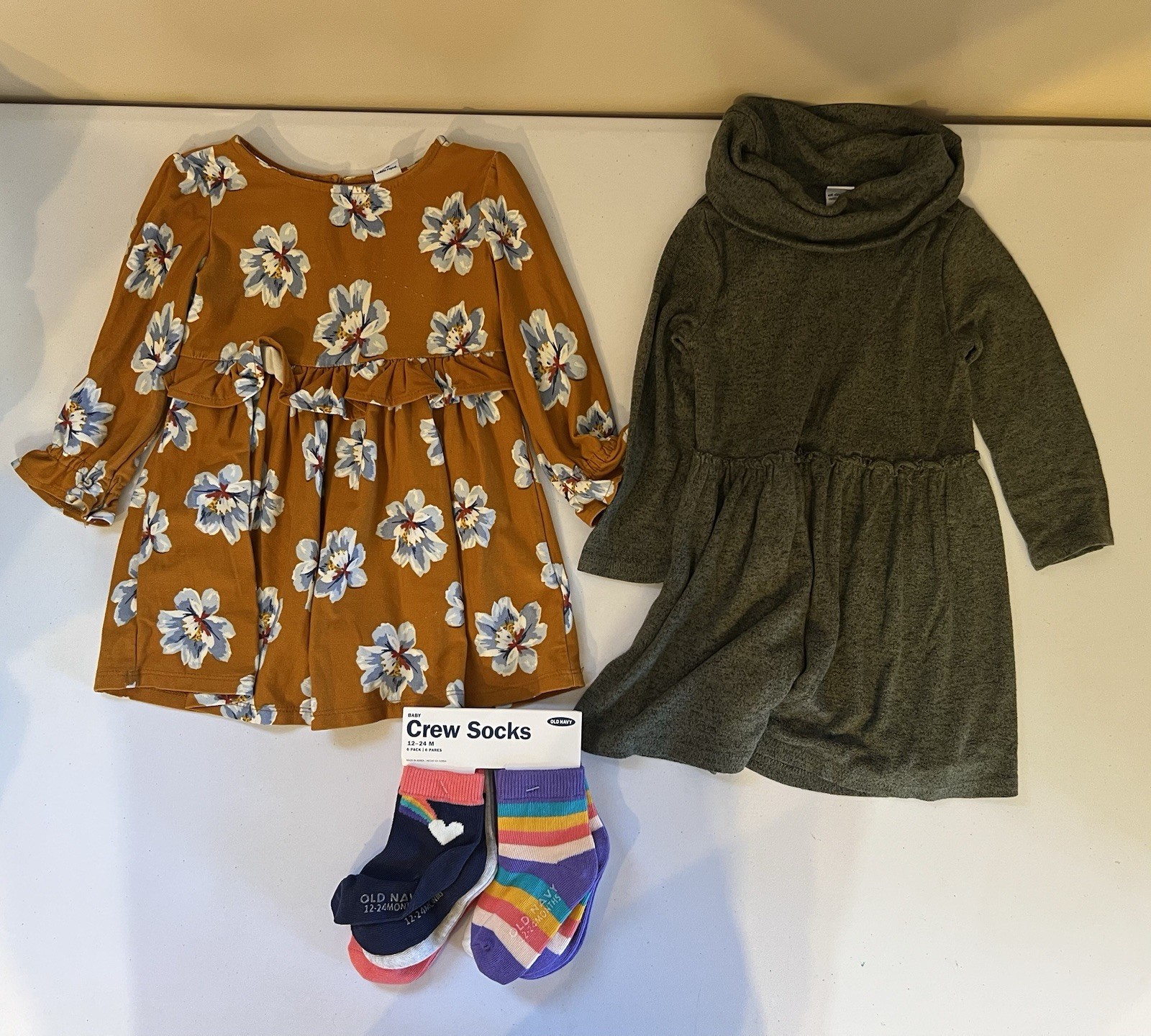 669 Girls Clothing Lot Size 18-24 2T Mixed Brands Jacket Dress Snow Pants