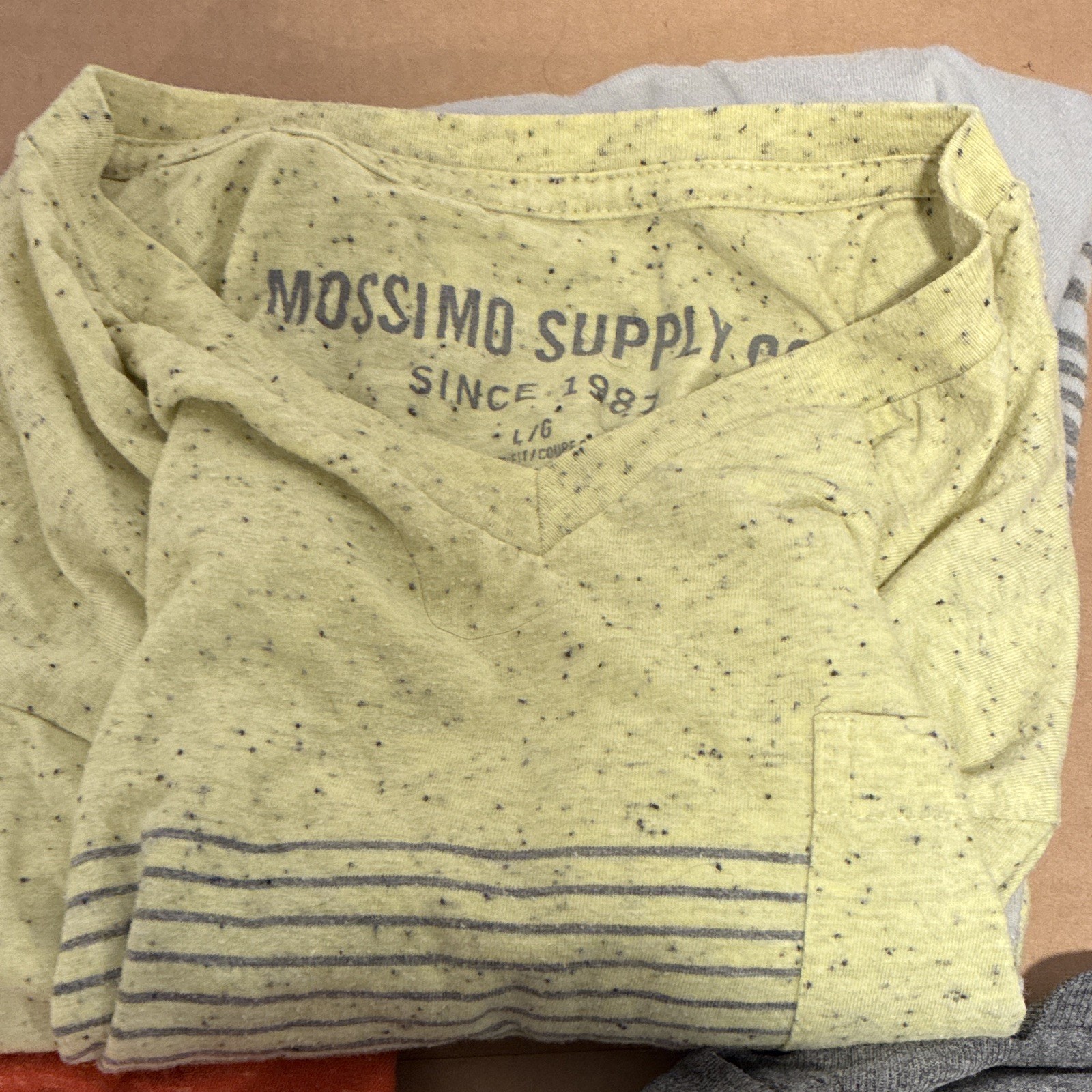 Mossimo & Hanes Lot of 3 Cotton T-Shirts Size L Striped & Football Graphic