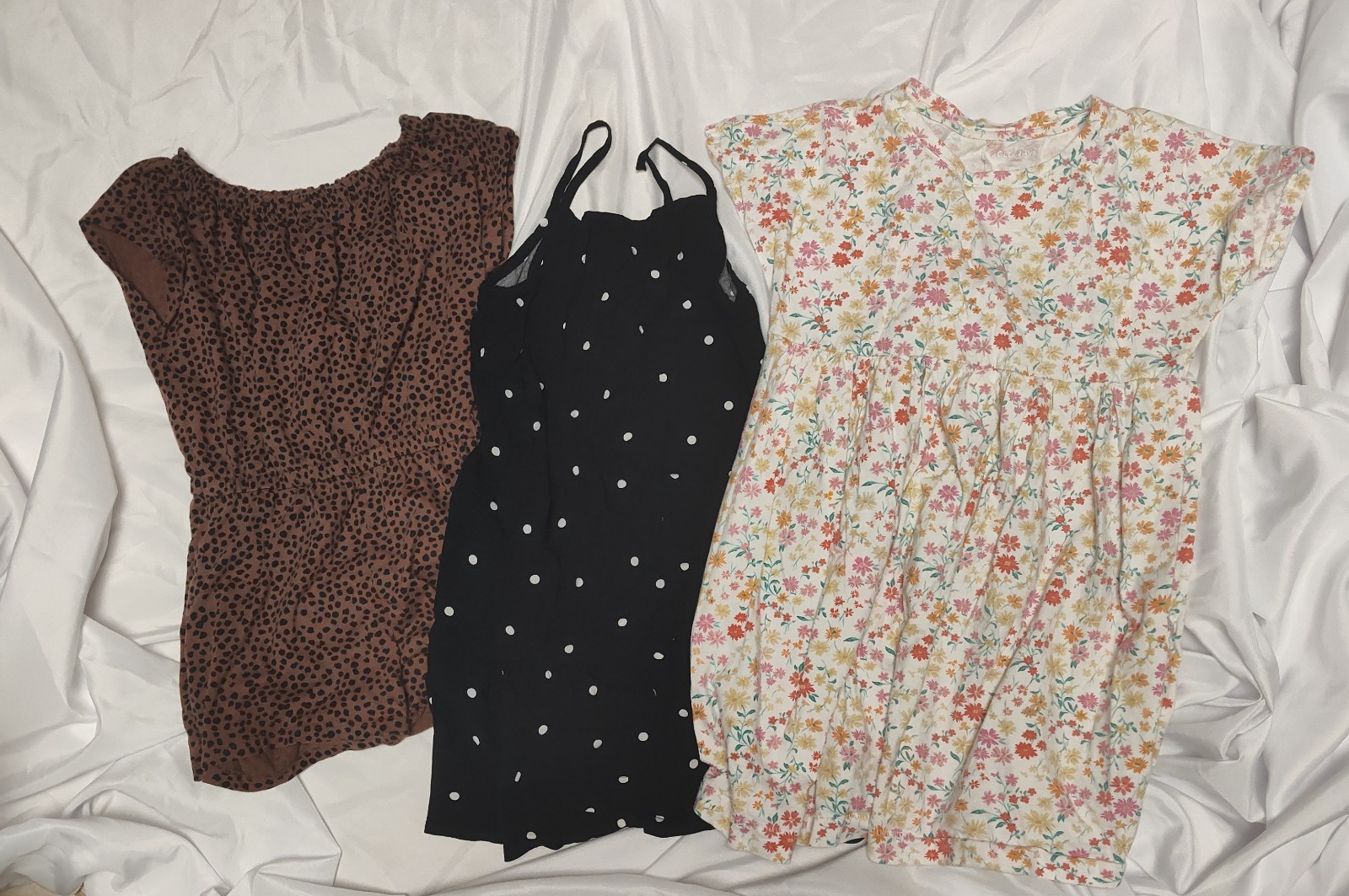 Lot Of 3 Old Navy Girls Size 8 Clothes (2) Dresses (1) Romper