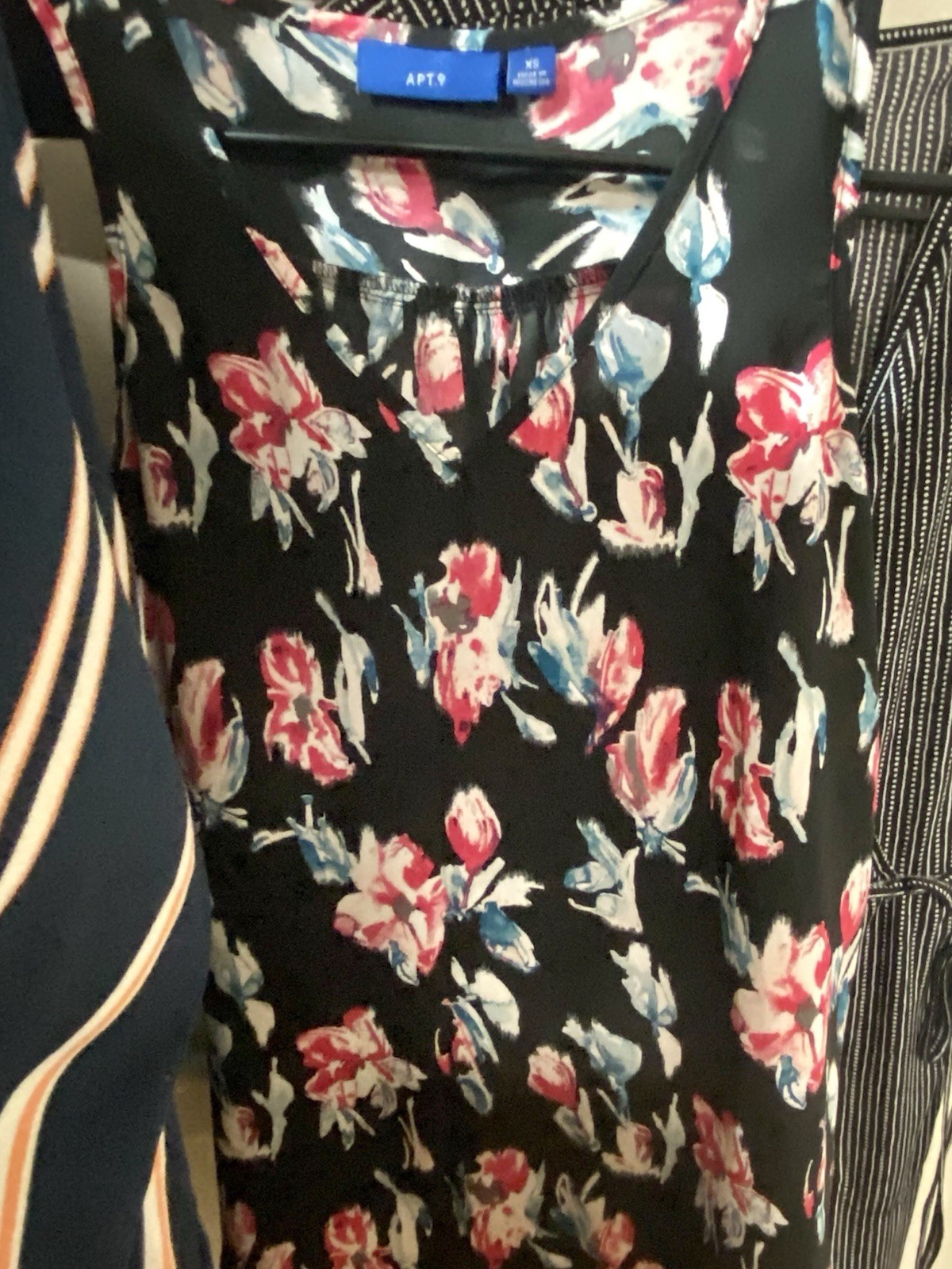6 Piece Women’s XS/S Bundle