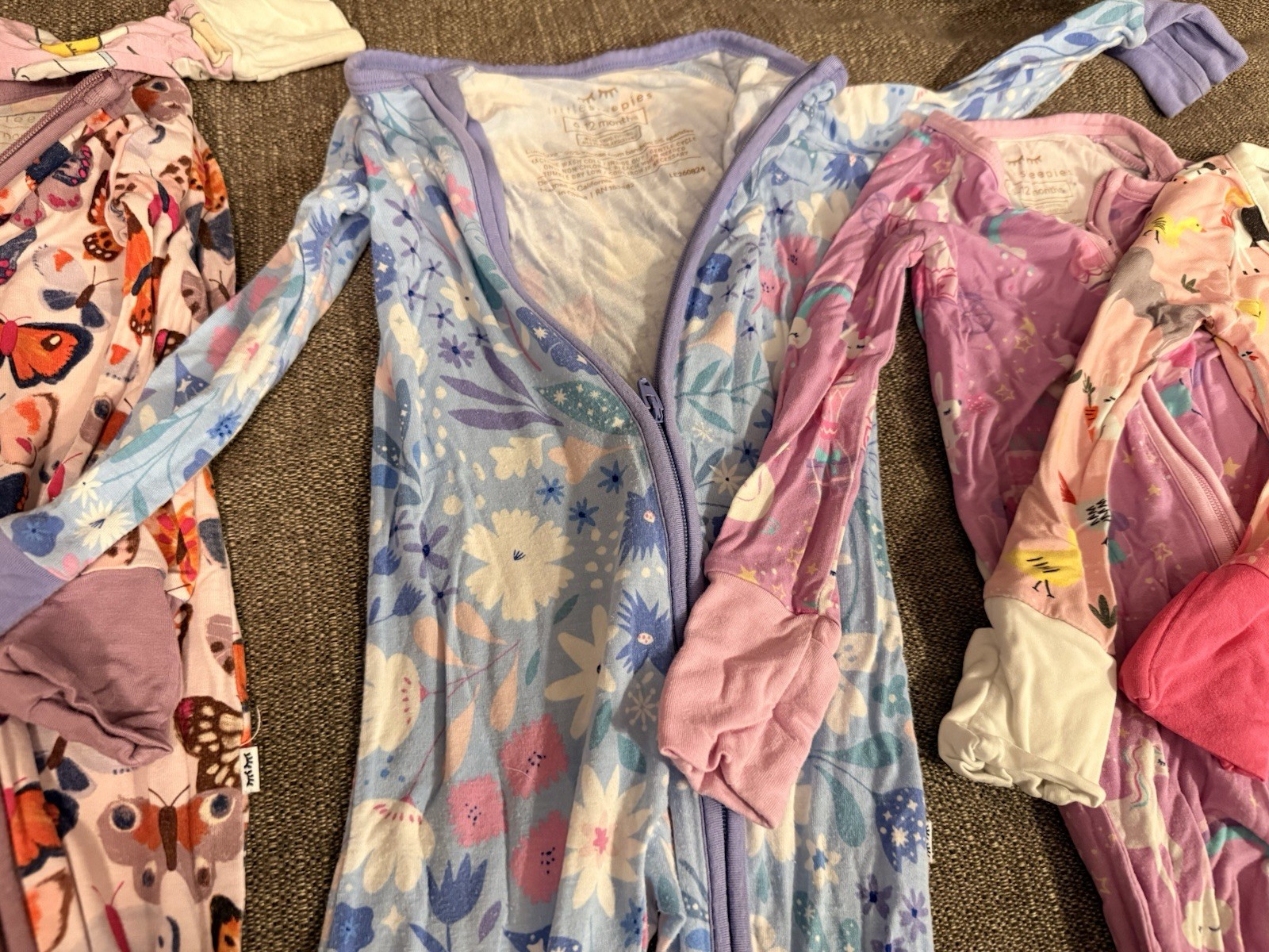 Little Sleepies Zip Up Sleeper 7 Lot Bundle: (2) 3-6M & (4) 6-12M & 1 Newborn