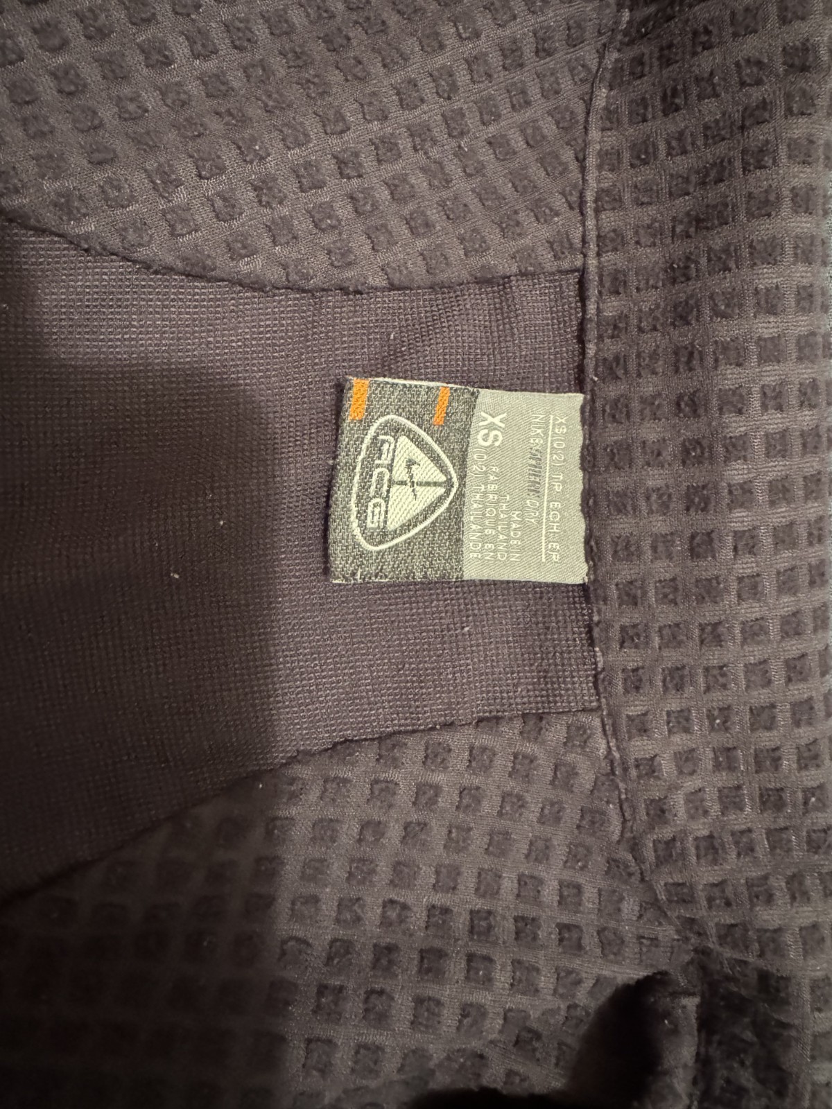 Size 2-4 Petit Clothing – Multiple items in very good condition_Dress is New