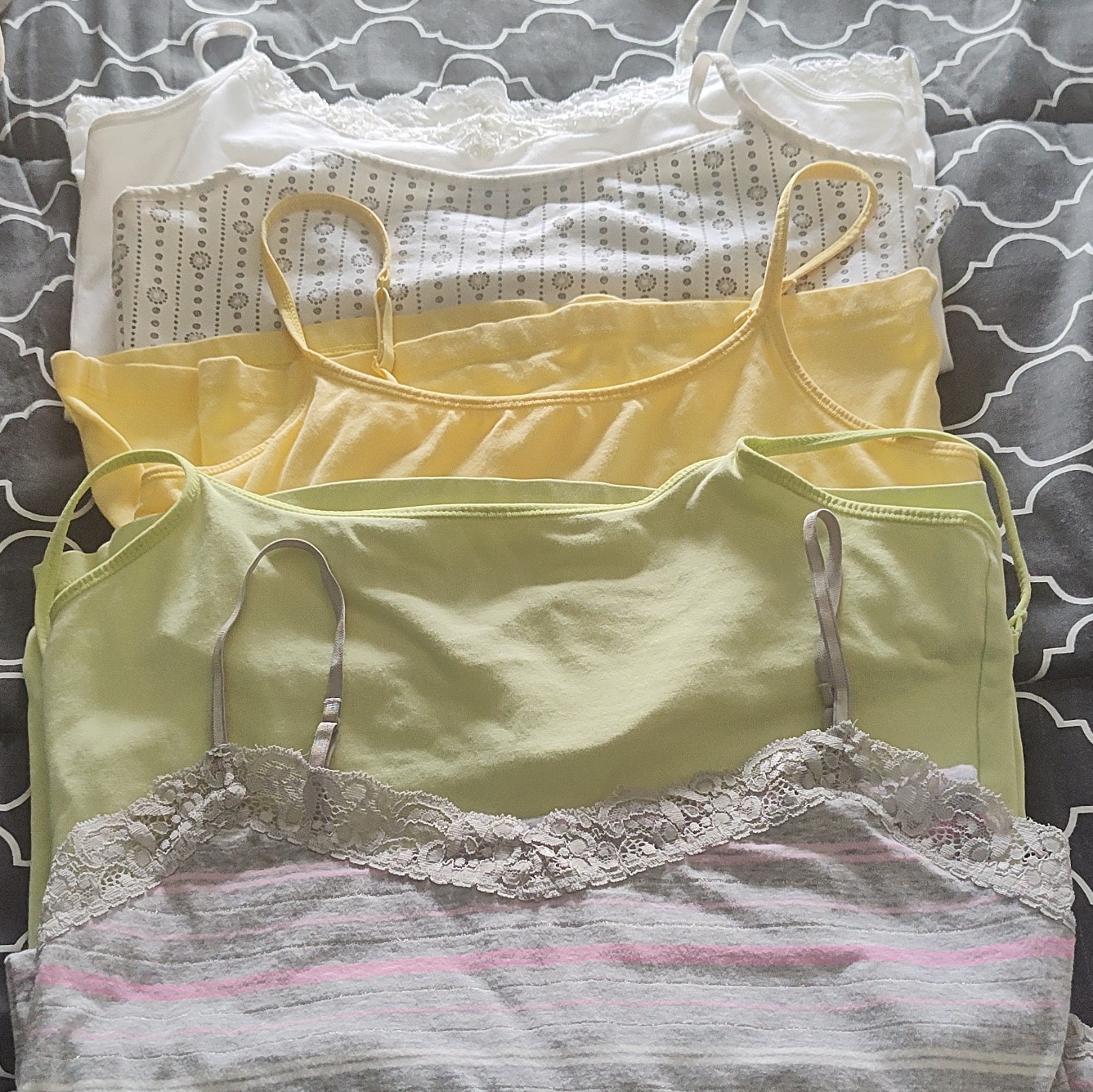 Aeropostale Sonoma Arizona Mixed juniors Cami & Tee Lot L/XL Love Idol