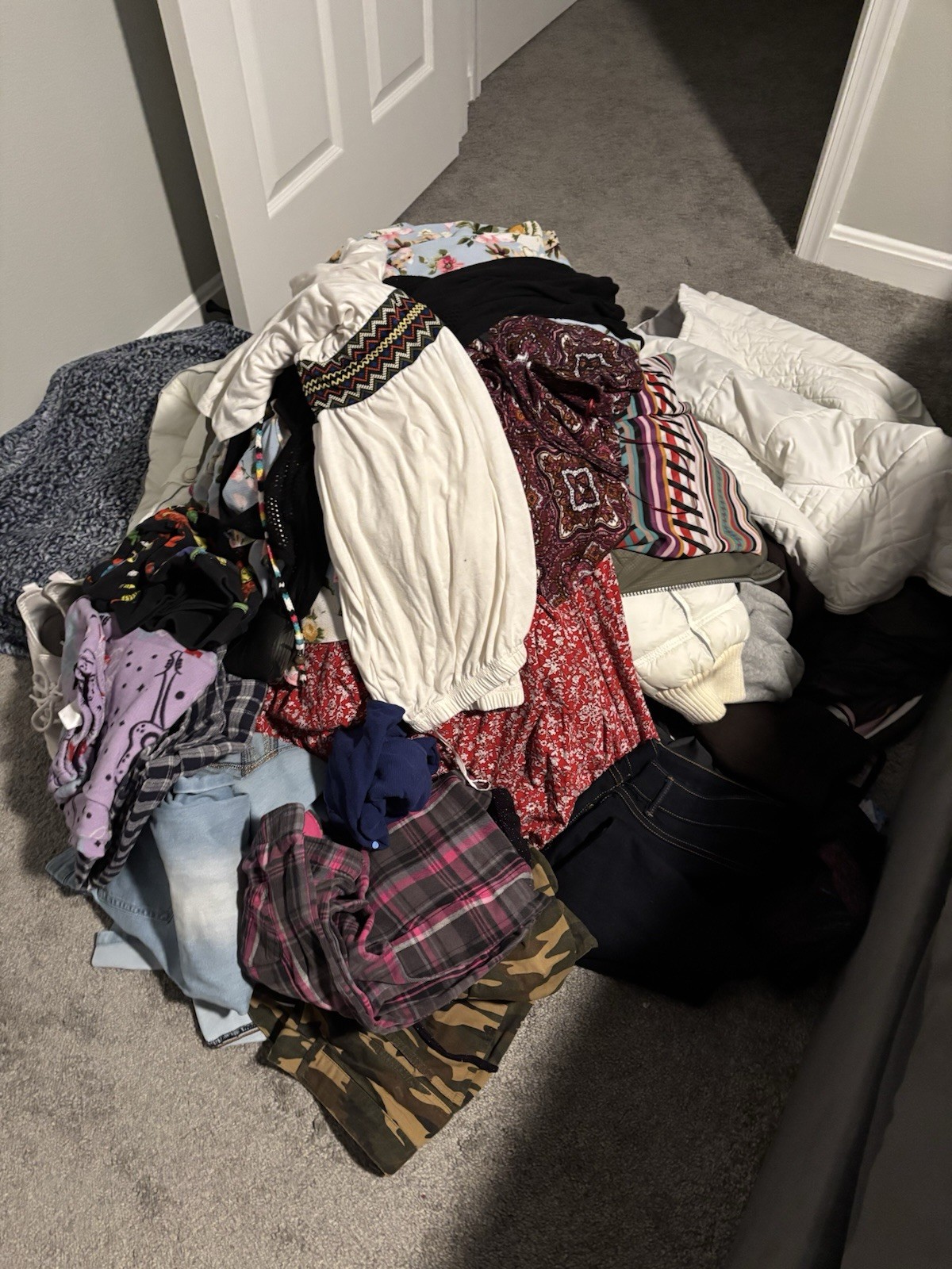 Bulk Womans Clothing Mixed Sizes Lot 10 Pieces
