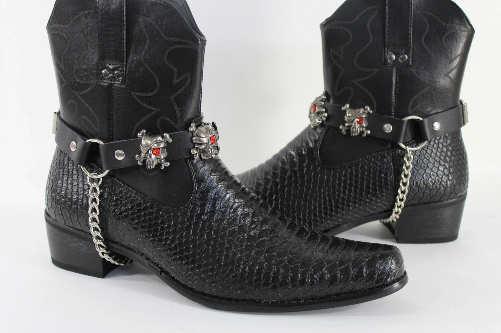 Men 2PCS Boot Straps Silver Chain Pair Black Faux Leather Pirate Skull Charms
