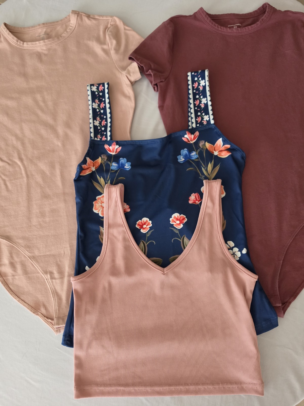 Lot Of 4 Women&rsquo;s Shirts Sizes Small & XS Pink Blue Bodysuit Tank Top