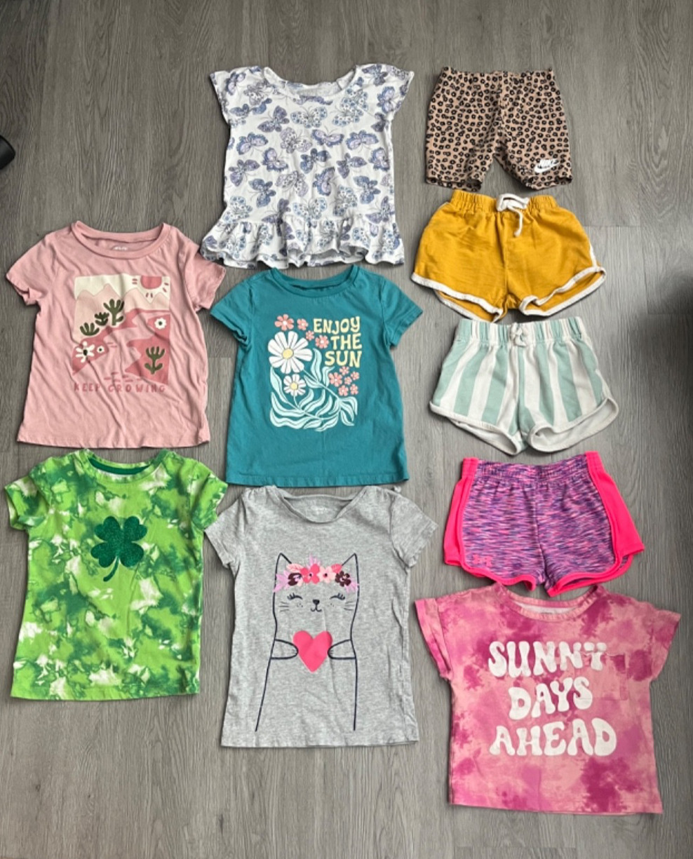 Girls Clothing Lot – T-Shirts & Shorts, St. Patrick&rsquo;s/Cat/Butterfly Size XS/4-5