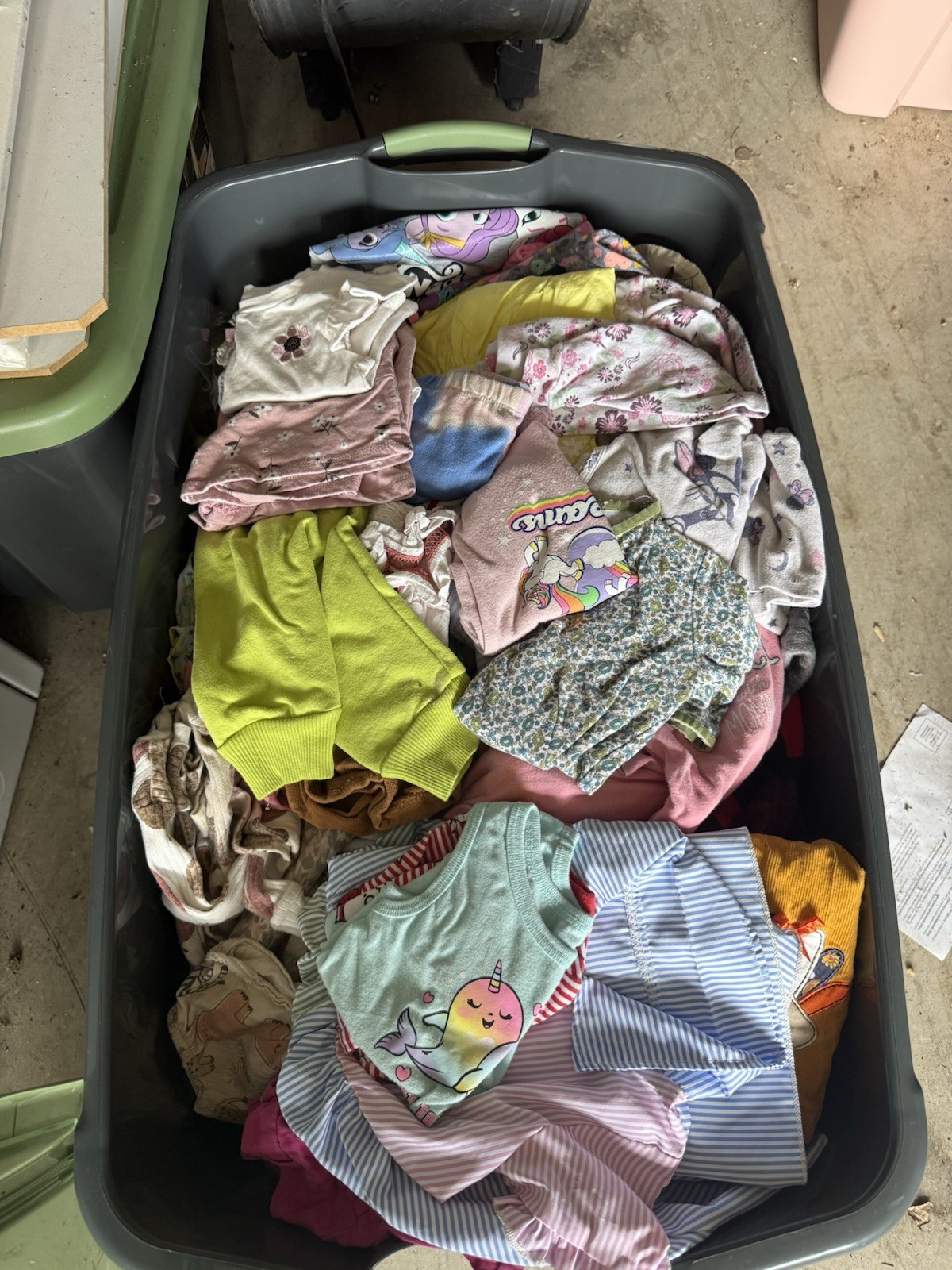Mix Baby Girl Clothing Lot, Mixed Sizes, Unicorn/Mixed Prints, Cotton Blend