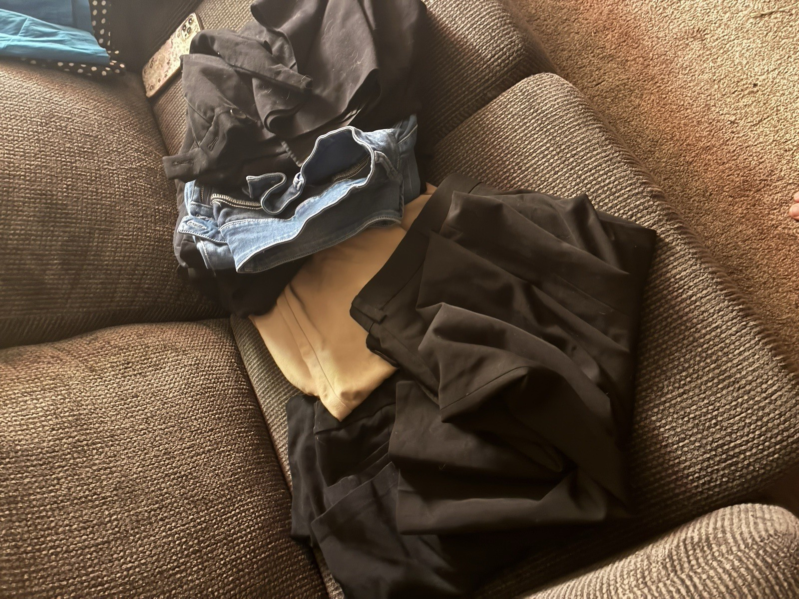 Women’s plus sized jeans lot XXXL – Black Beige Blue