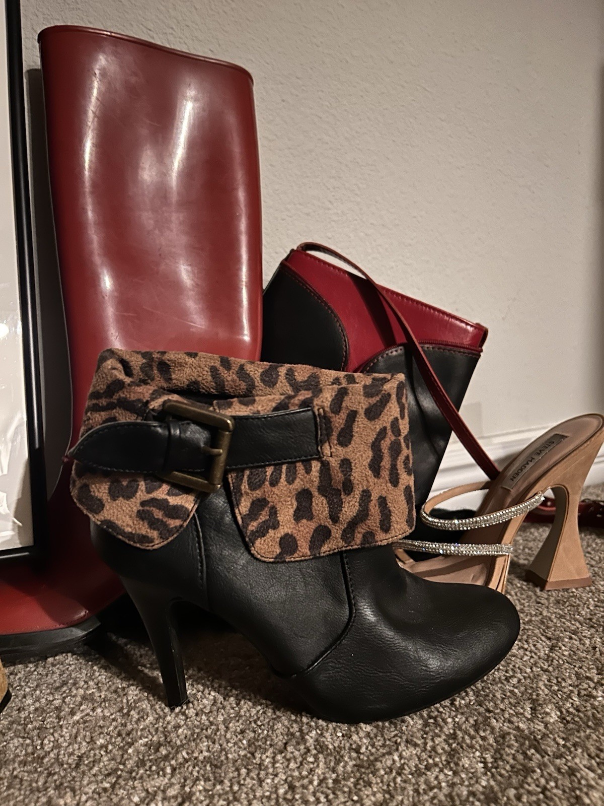 Michael Kors, Kate Spade, Coach, Sorel Women&rsquo;s Bags, Boots, Cat Theme