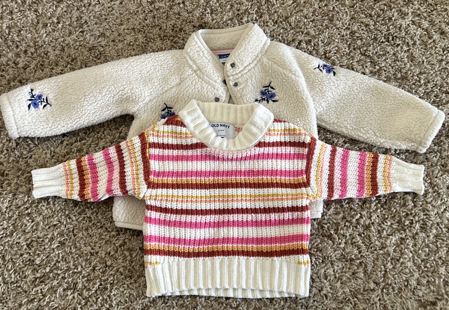 Carter&rsquo;s & Others Infant Girls Clothing Lot of 20 Size 12m, 12-18m, 18m & 18-24m