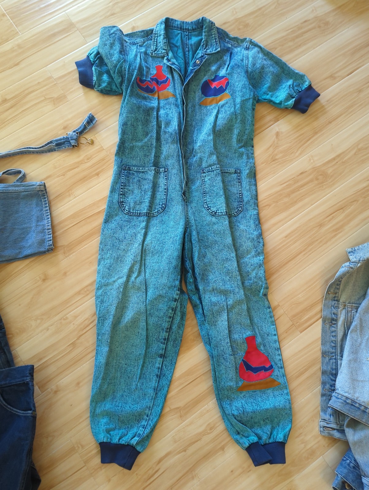 Premium Curated Vtg Y2k Clothing Lot Of 16 Adult Denim Please Read For Details