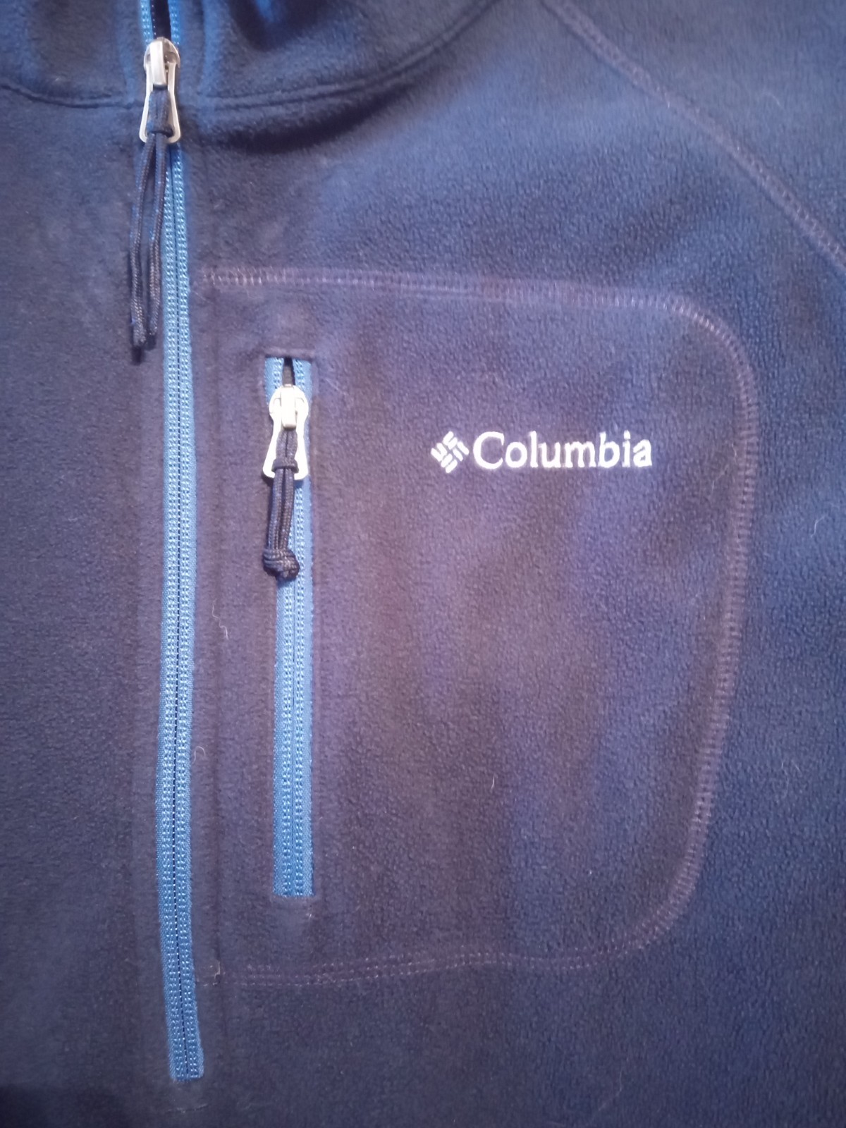 Lot of 7 Mens L/XL Tops: Brand Names: North Face Fleeces, Columbia, North River