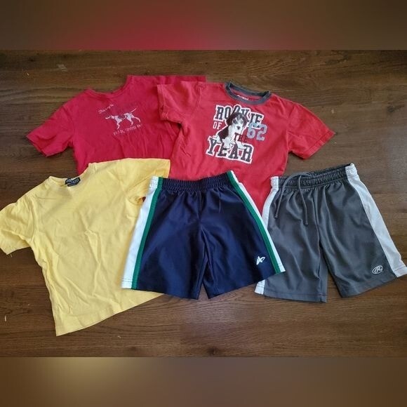 Lot of Boys 4 and 4/5 Summer shorts tees