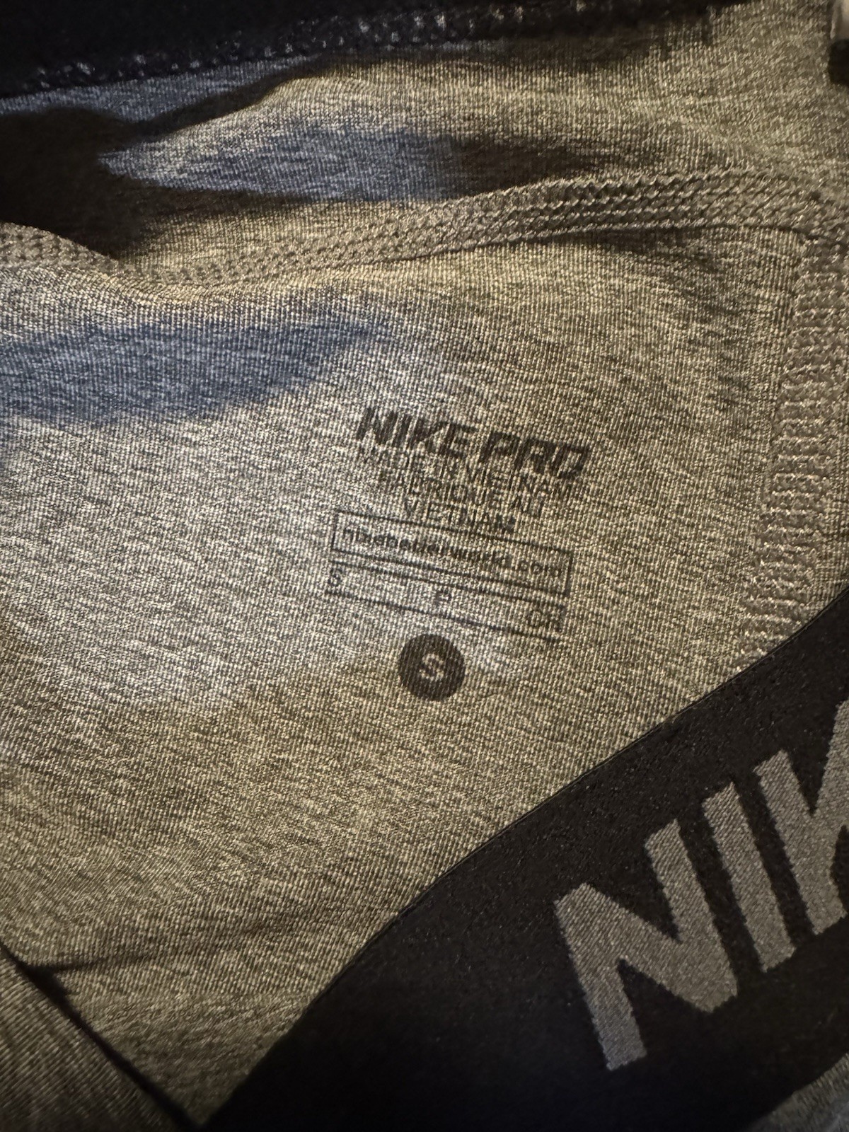 Nike Pro Leggings, SHEIN Smocked Off-Shoulder Top, Paparazzi Necklace Lot