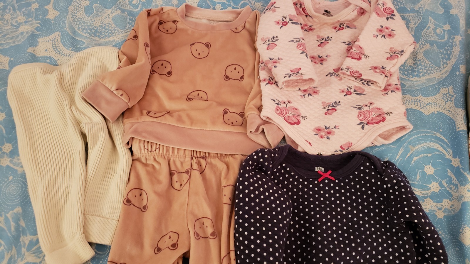 Lot of 5 Girls BABY CLOTHES Very Good+ Condition 9 TO 12 MONTHS GAP CARTER&rsquo;S HB