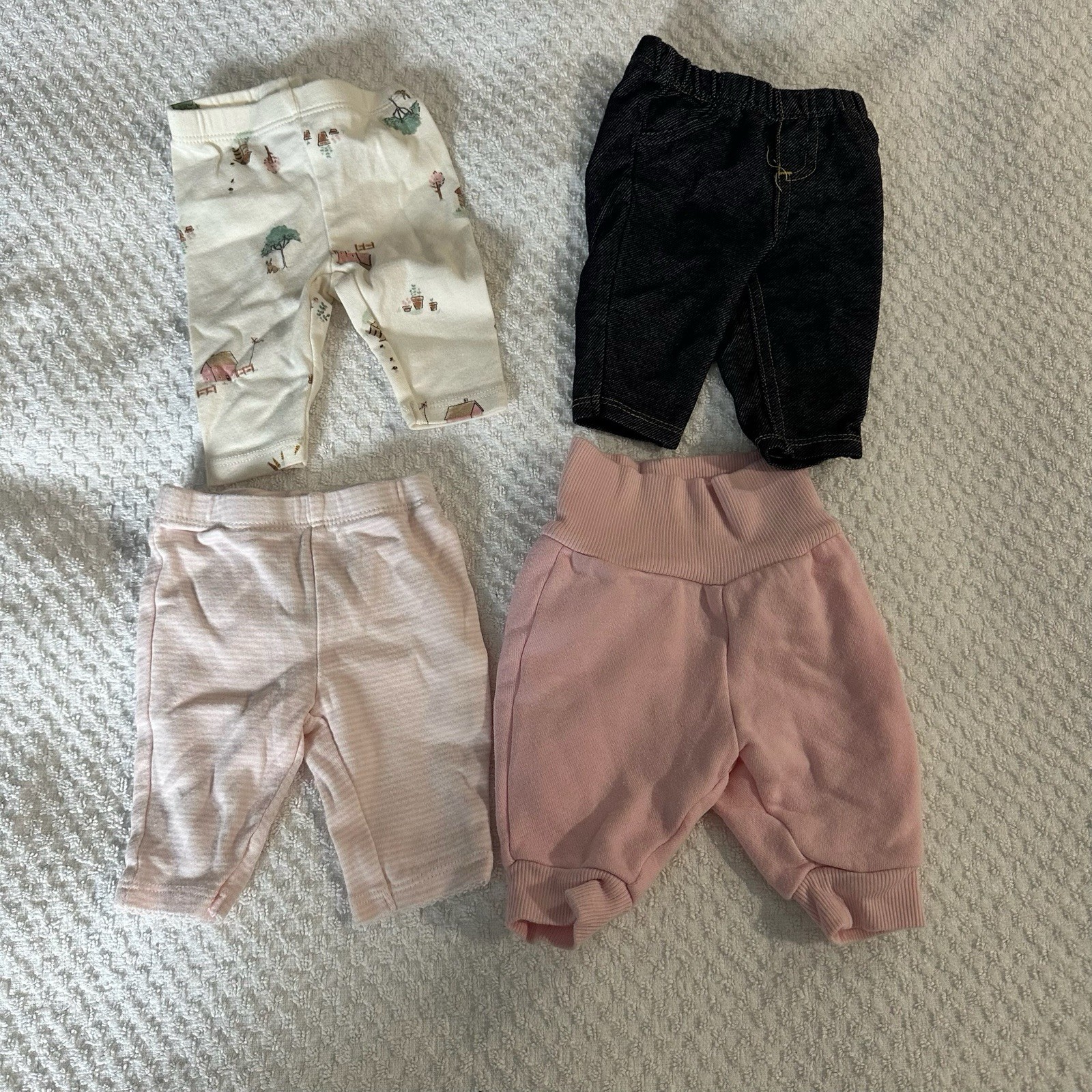 Carters, Gerber, Girl Newborn Lot Bundle Essentials 20 pcs Pjs Bodysuit Newborn