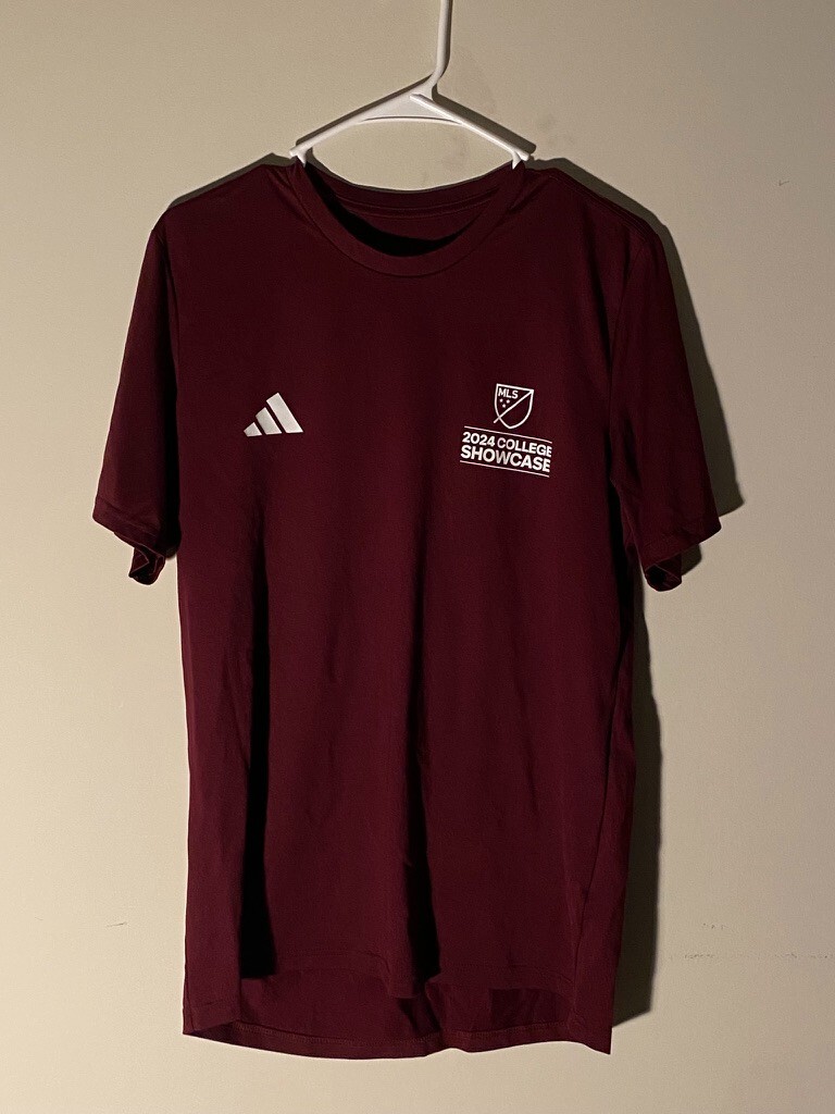 training clothes men bulk- size M on everything except the jersey- great quality