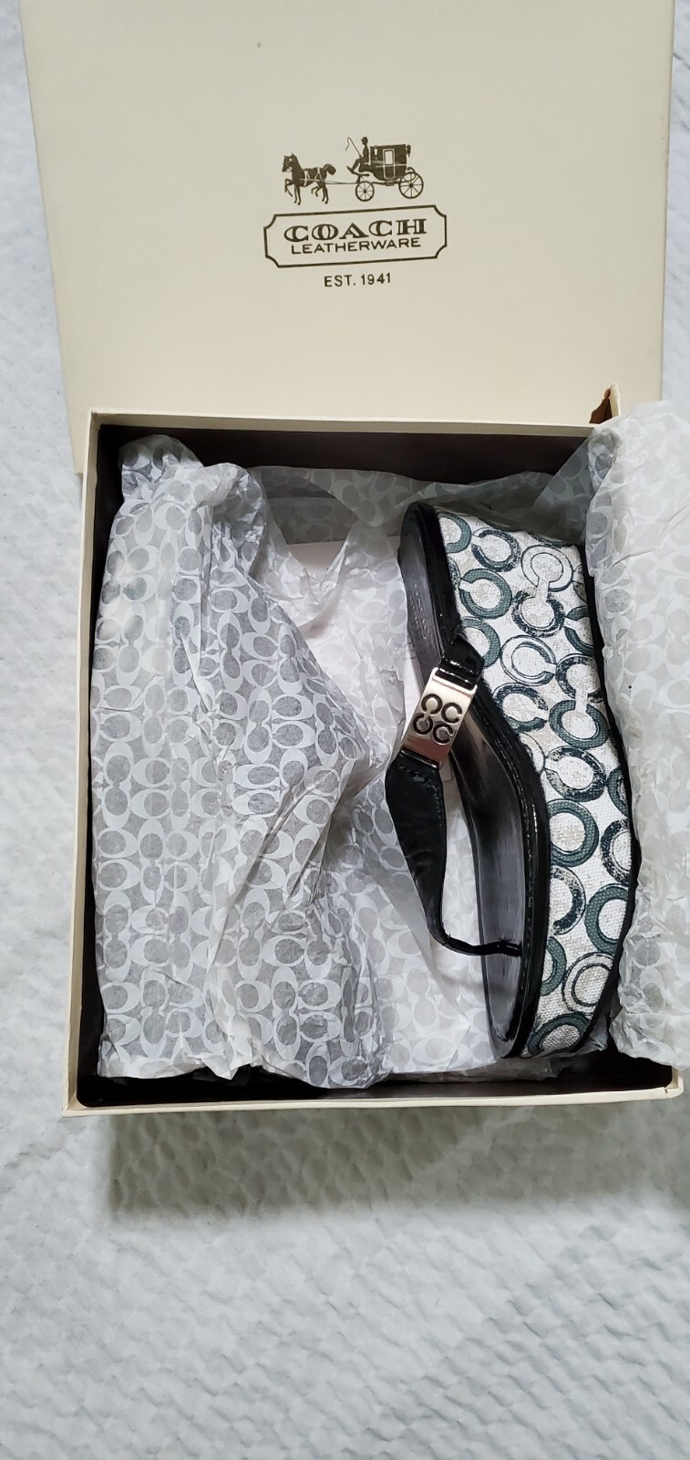 NEW COACH JAN*CRINKLE BLACK PATENT OPTICAL ART JACQUARD THONG WEDGE SANDAL 8.5M