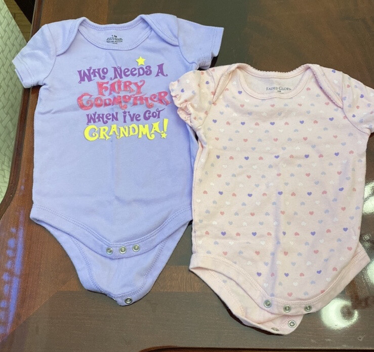 Lot of 10 Baby Girl Clothes pieces all 12 months Dresses & bloomers onepiece 12m
