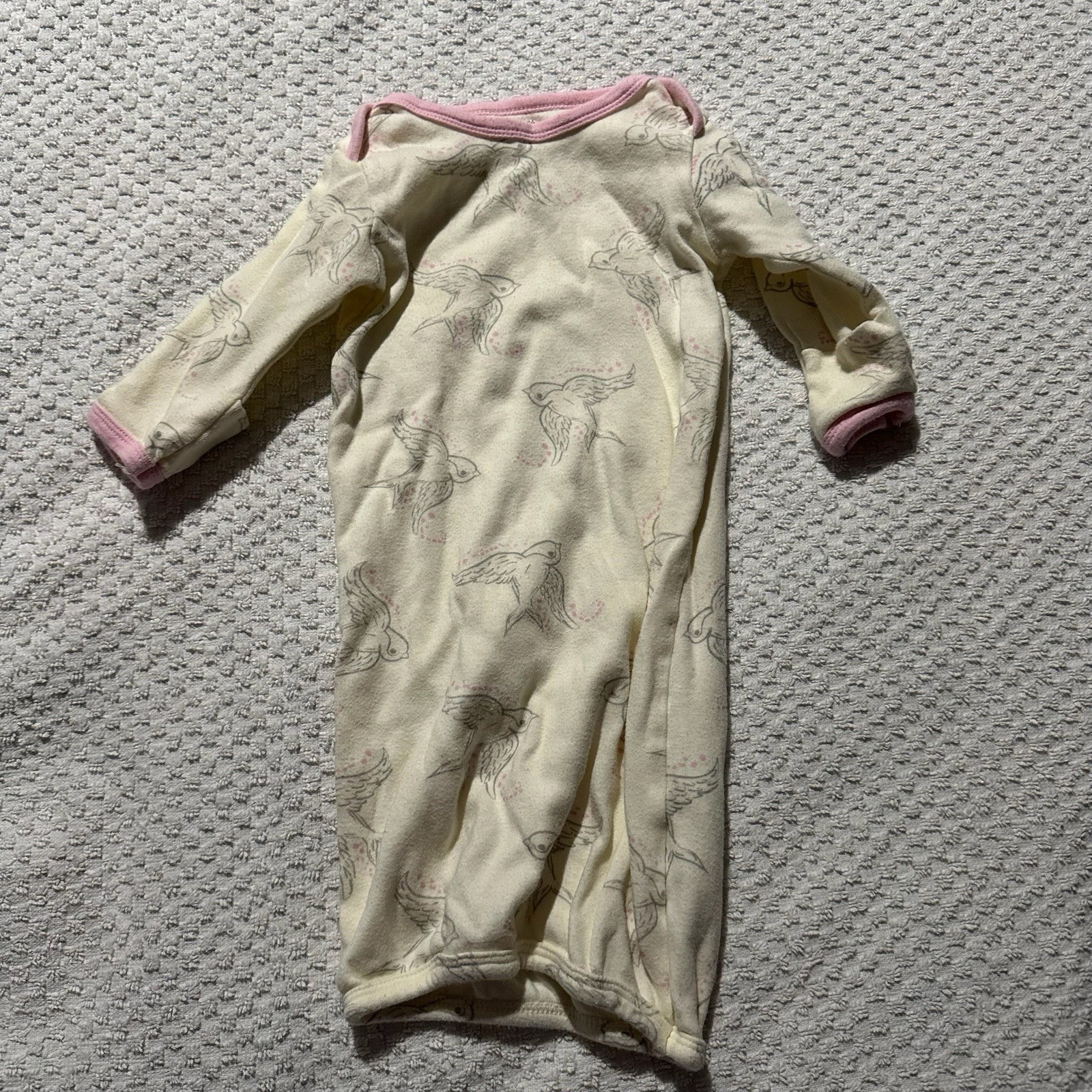Carters, Gerber, Girl Newborn Lot Bundle Essentials 9pcs Pjs Bodysuit 0-3 M