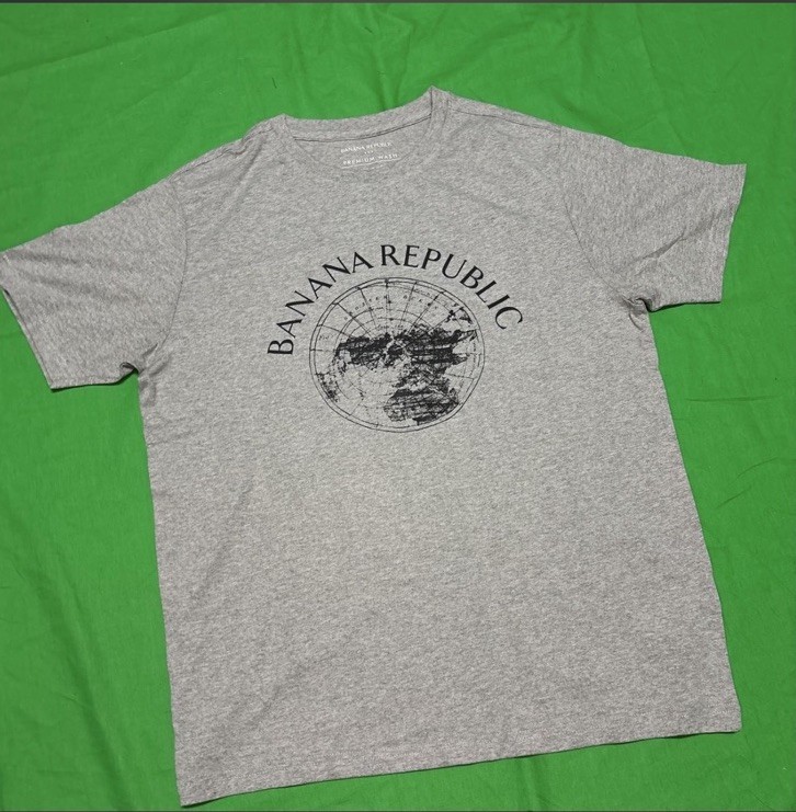 GAP & Banana Republic T-Shirt/Sweatpants Bundle