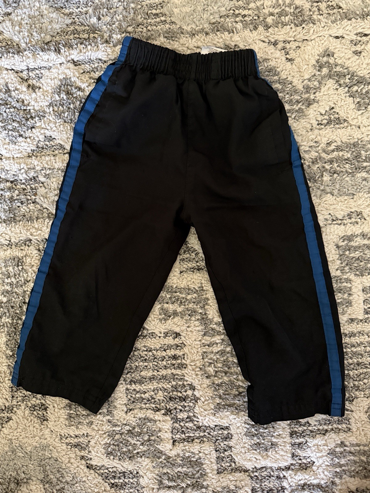 18 Month – 3T lot of boys pants and shirts
