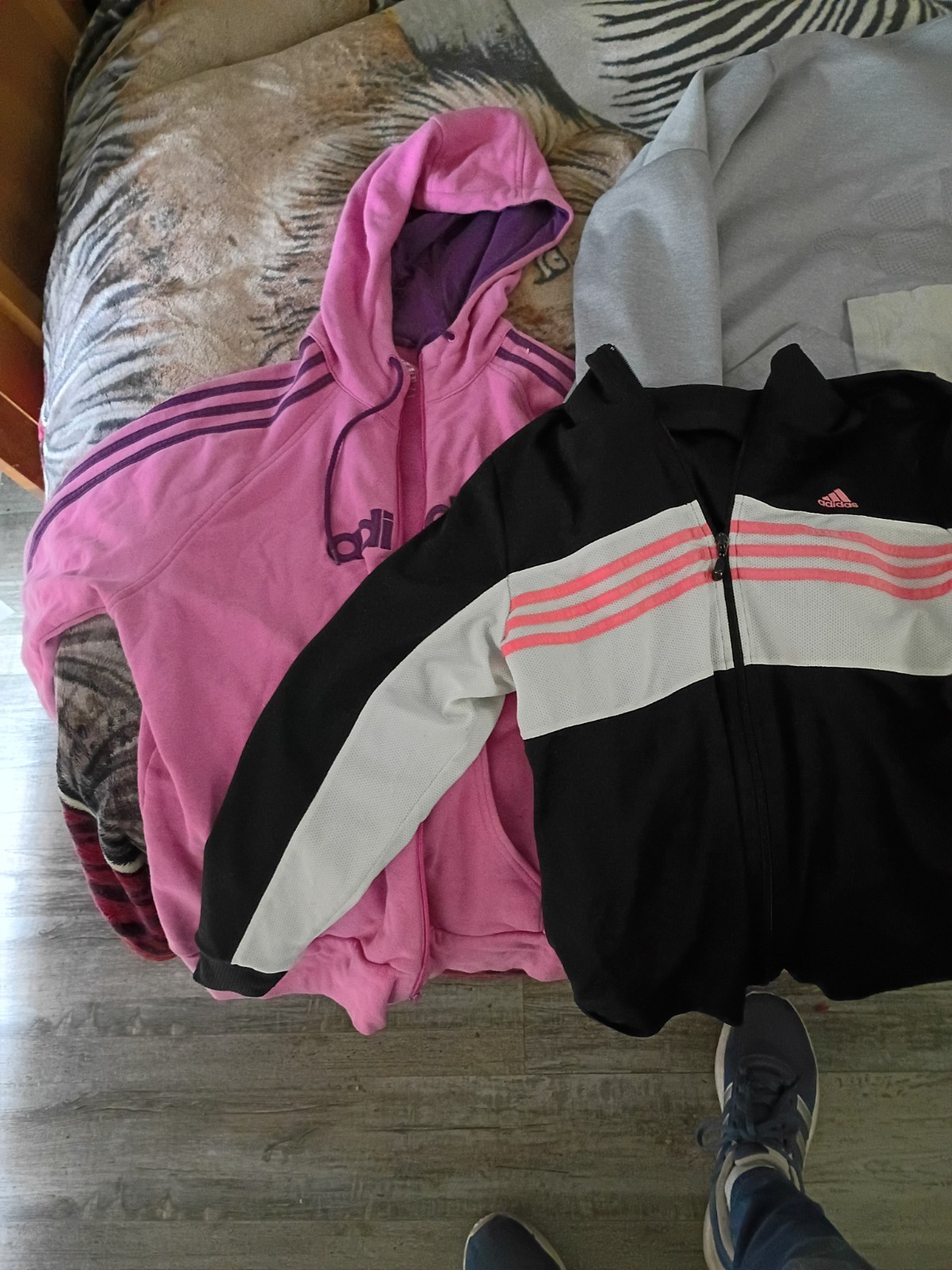 adidas Mixed Activewear Lot Jackets Sweatshirts Tops Black Blue Pink Gray