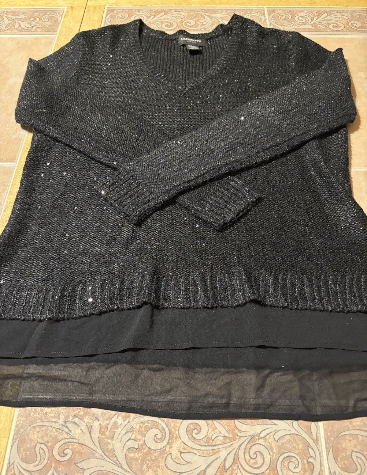 Lot Of 15 Womans Clothing Items/Sz L/Cardigans,Sweaters,Blouses,Dress-VERY CUTE!