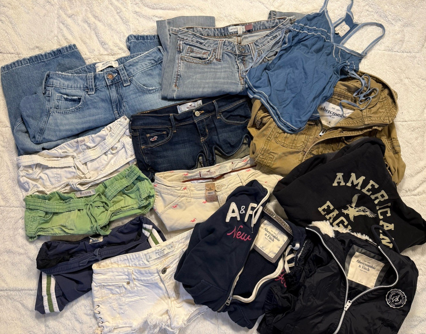 Y2K Vintage Lot Of 13 Abercrombie, Hollister, Aero Babydoll Bundle