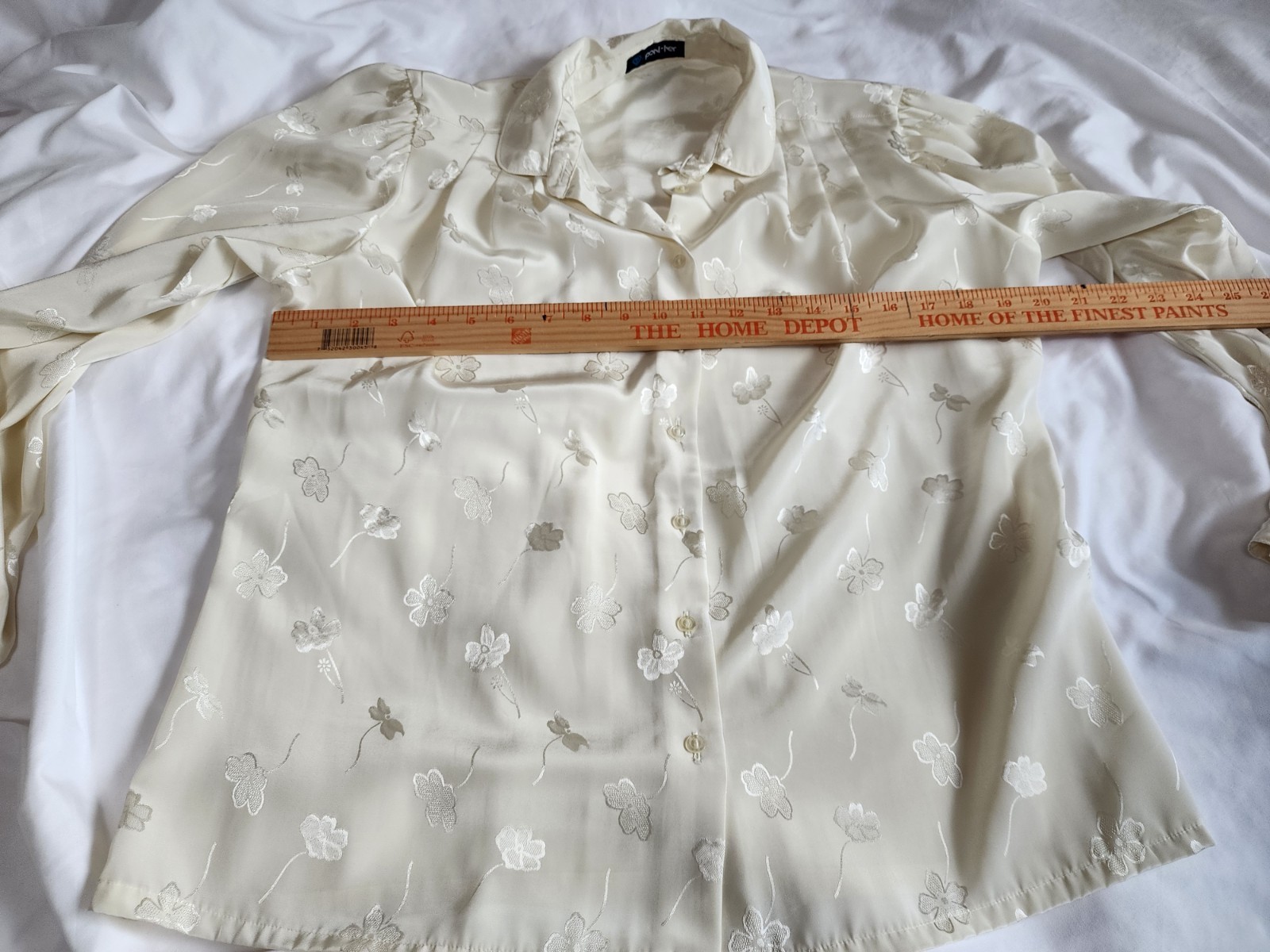 Mixed Lot of Two Ladies Blouses Brown Short Sleeve and Cream Long Sleeve-No Tags