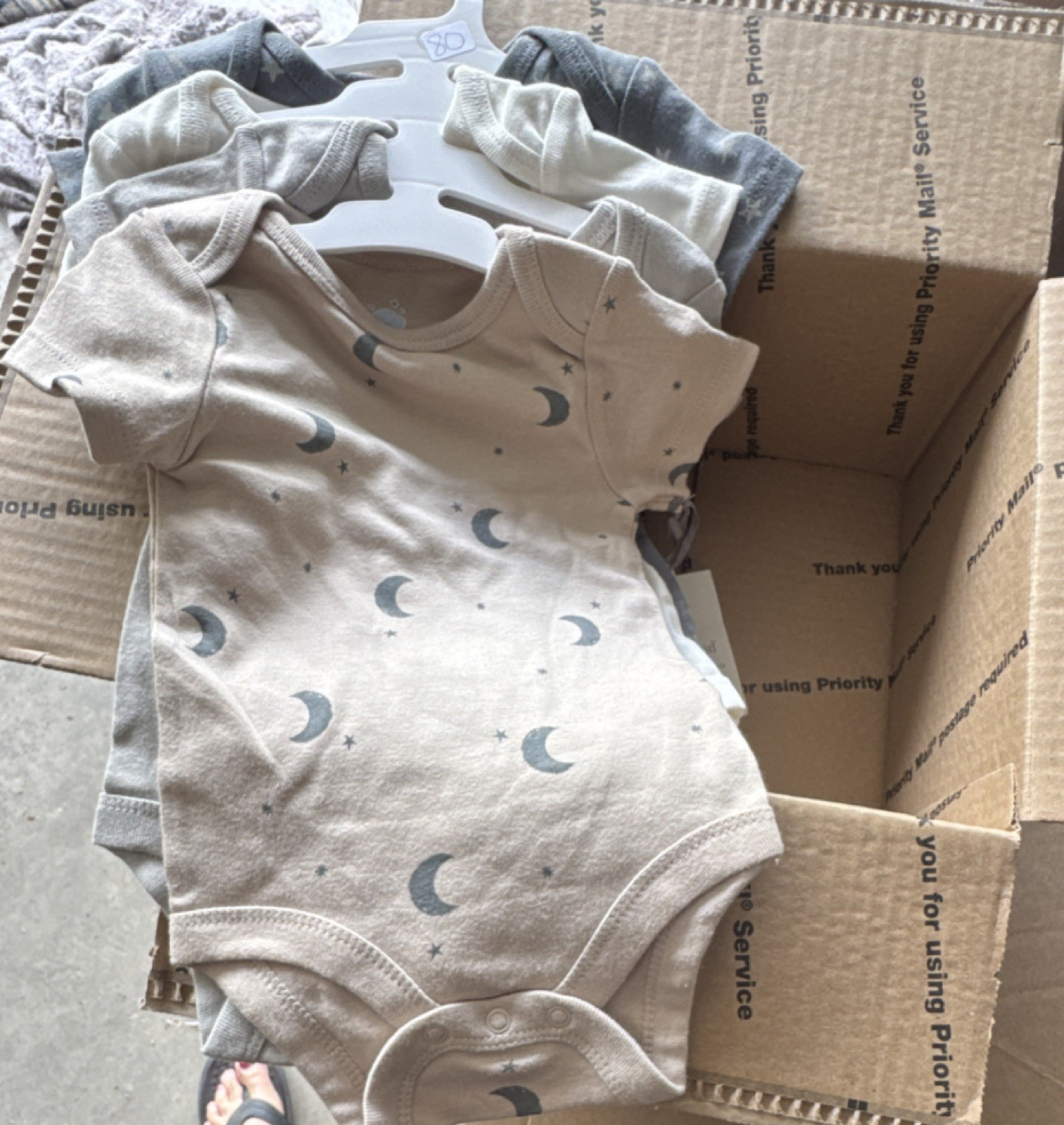 Unisex Baby 0-3 Months Cotton Bodysuit Lot, Beige/Gray Moon & Stars