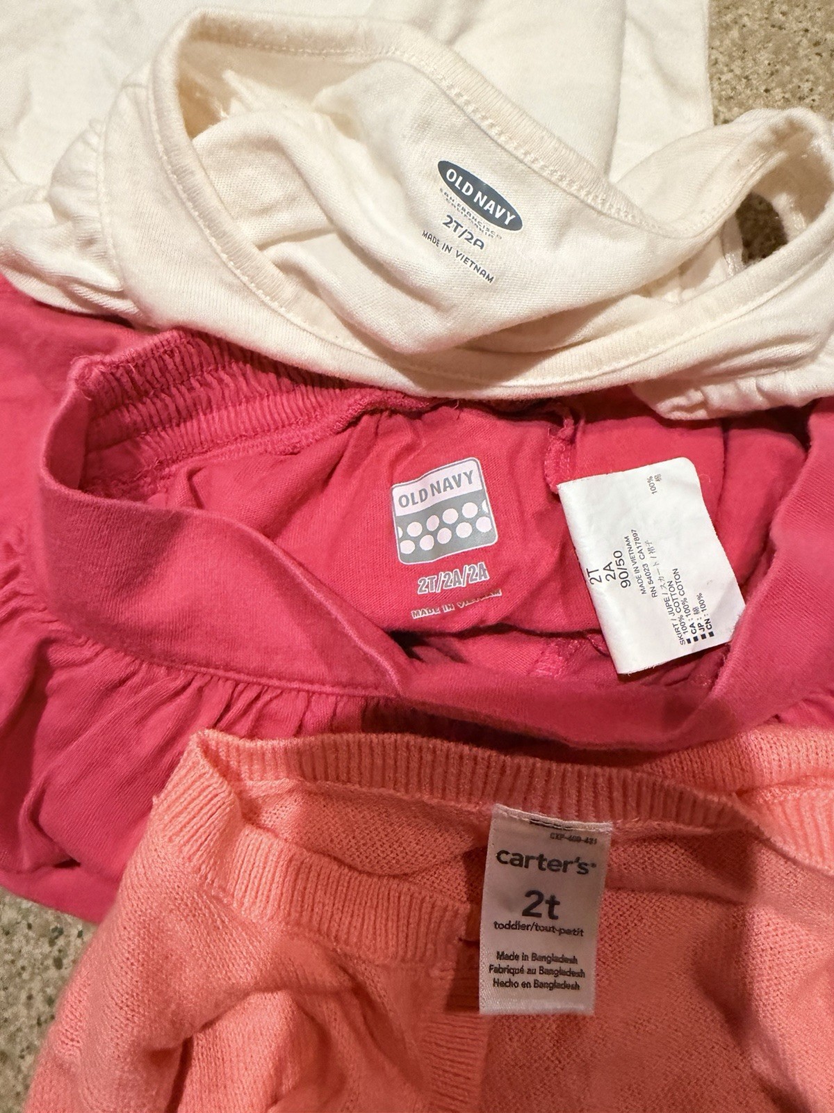 Mixed Lot Of 6 Girl’s Spring/Summer Multi Color Tops And Bottoms size 2T
