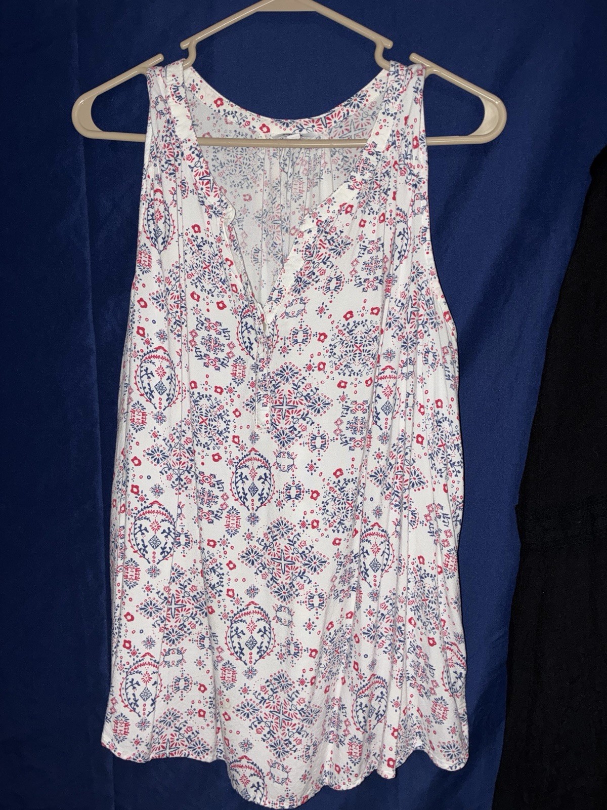 Women&rsquo;s Clothing Lot 2XL XXL Clothing 6 Piece Lot Polyester Floral Heart Solid