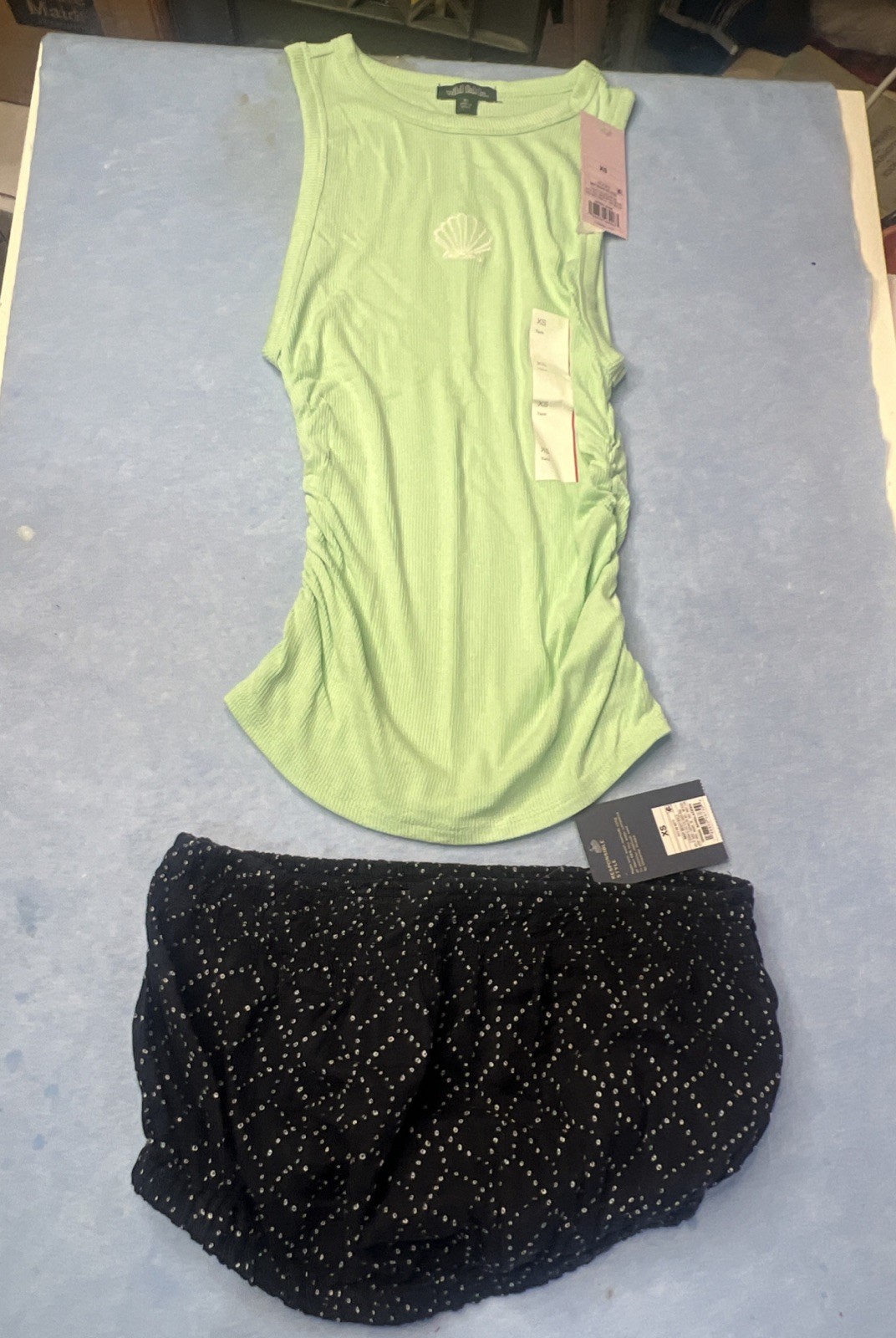 Women’s Clothing Bundle Lot of 6 Size XS Universal Thread, Wild Fable& Colsie