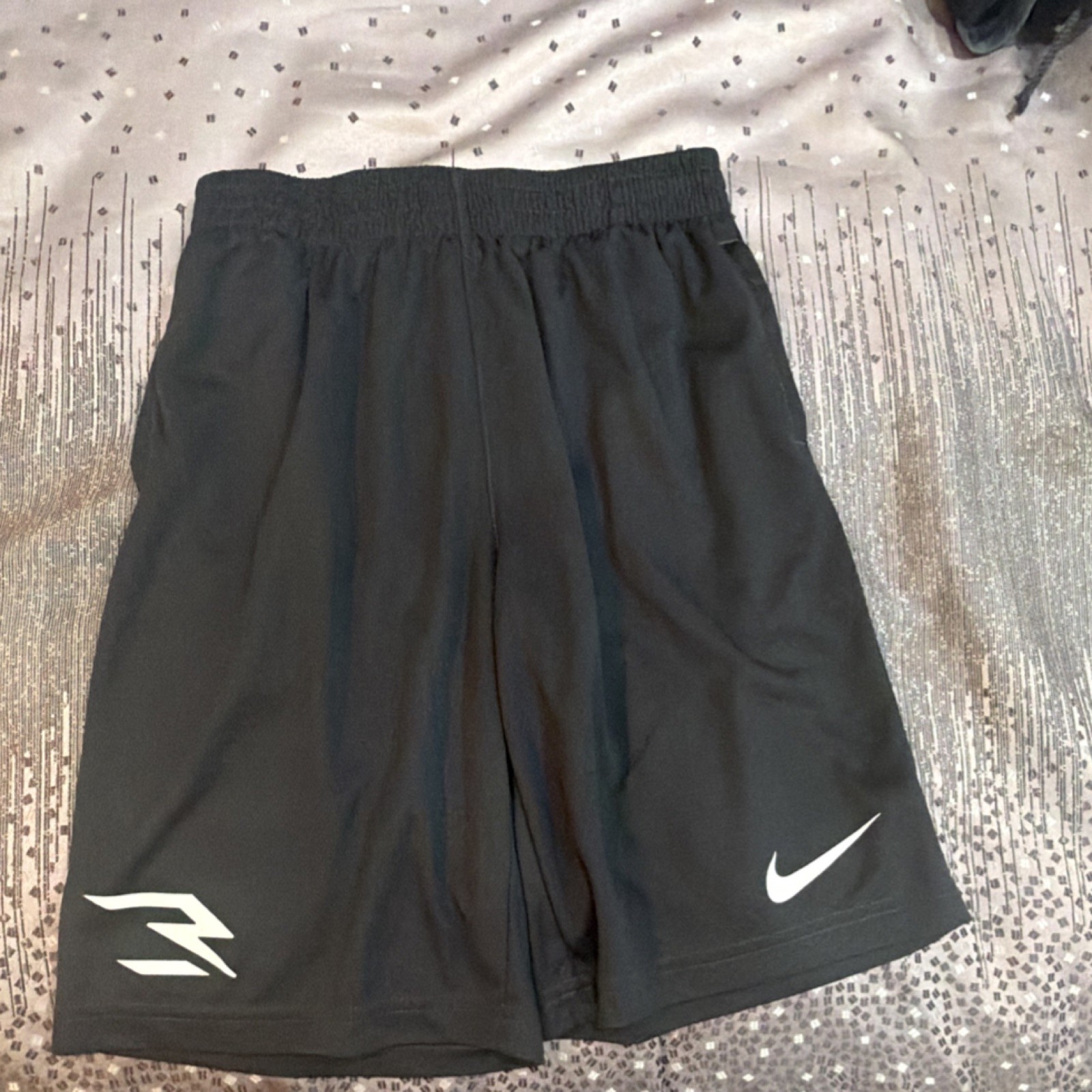Boys Clothing Bundle (25+ Pieces) – Hollister, Billabong, Nike, Vineyard Vines