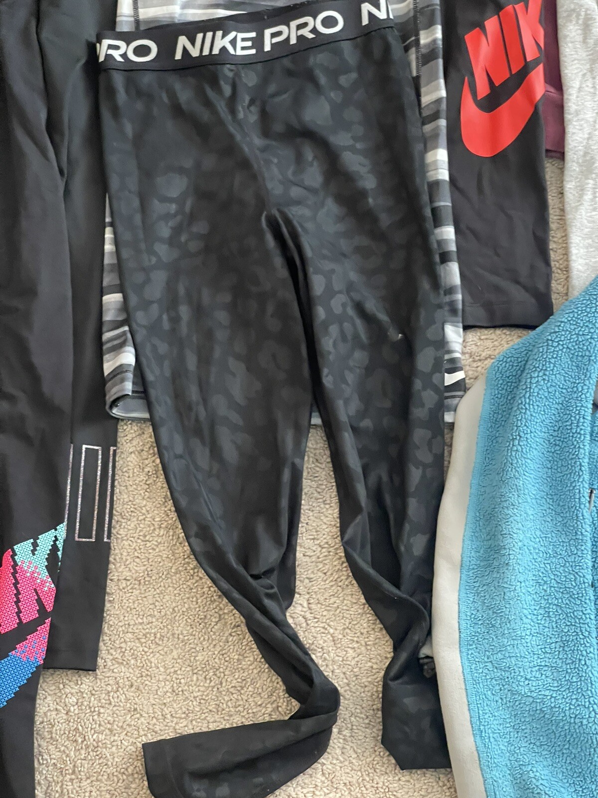 Nike/adidas Under Armour Etc Women’s Lot size X Small