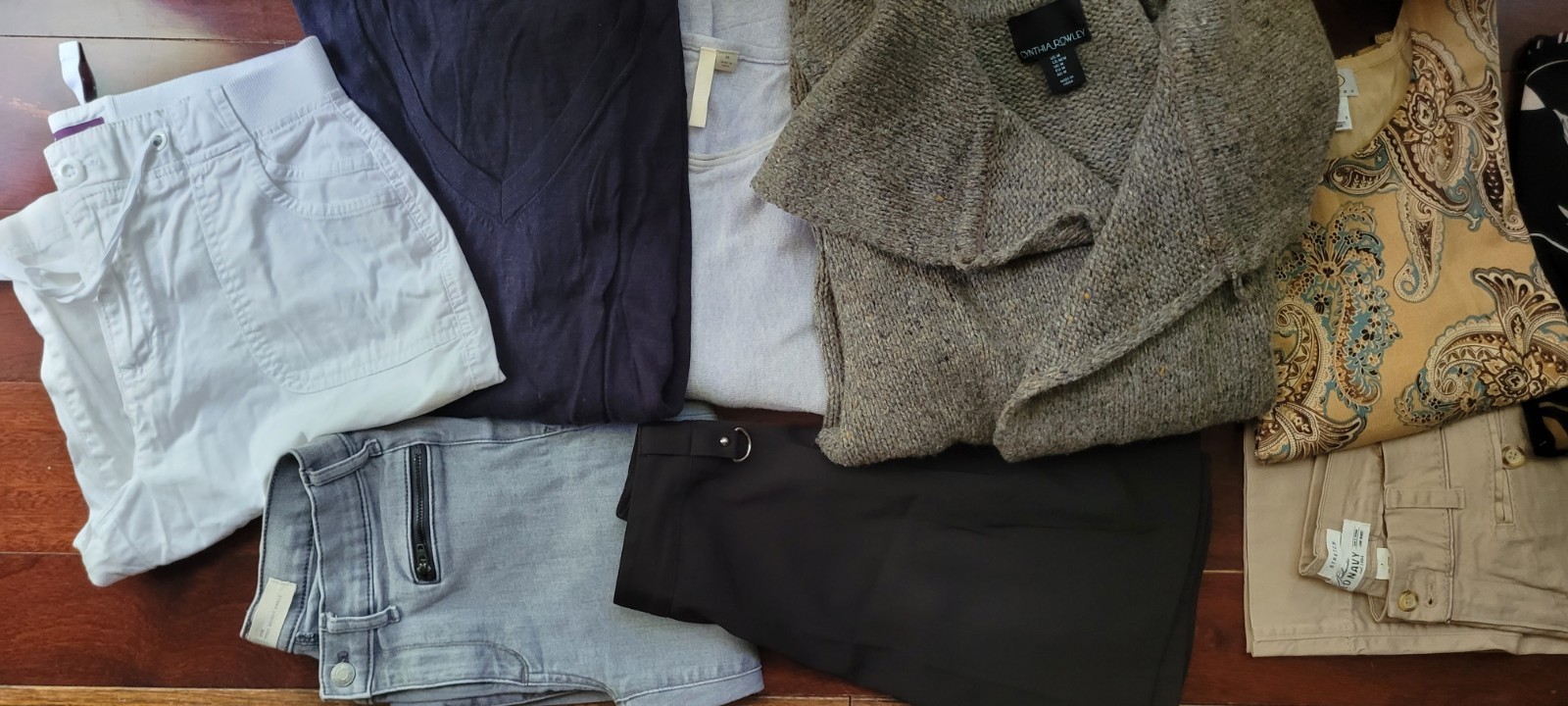 Women&rsquo;s Lot Bundle Medium 8/10 Talbots Old Navy Cynthia Rowley Eddie Bauer