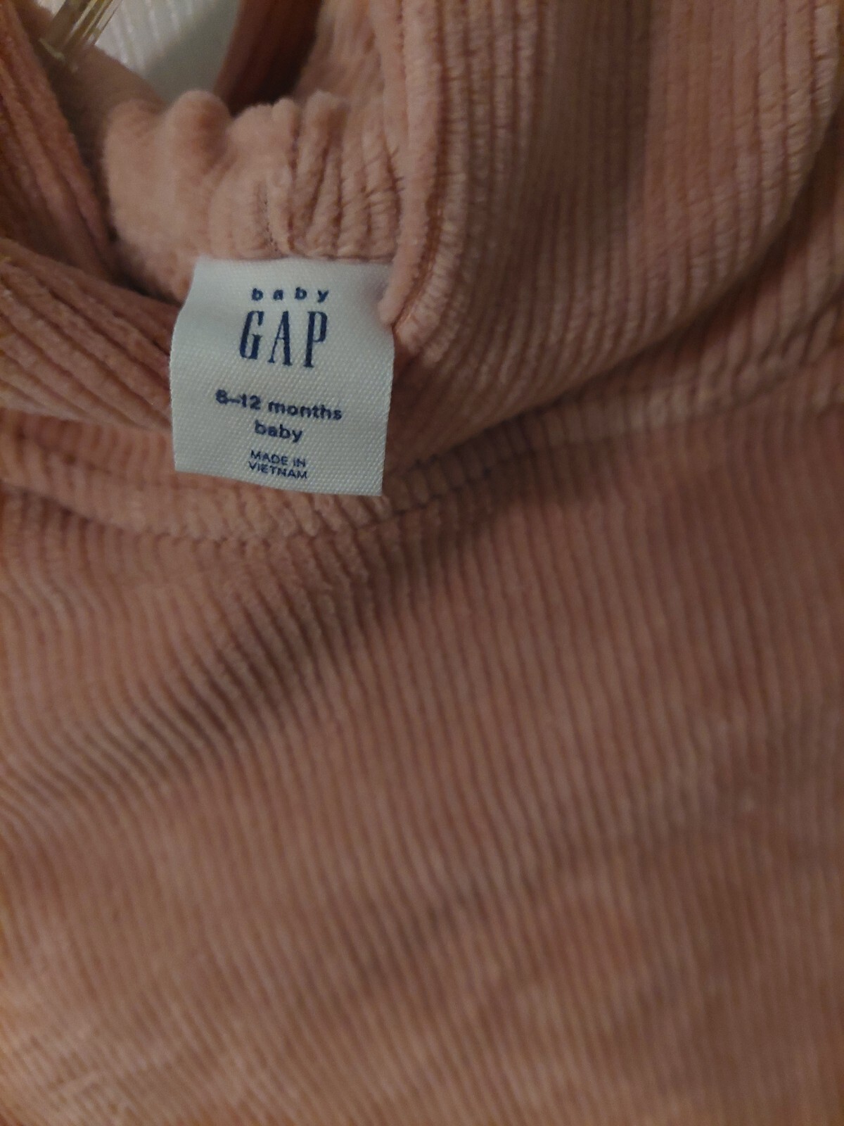 baby girl clothes 6-12 months lot – Baby Gap & Carter&rsquo;s- 3 Outfits