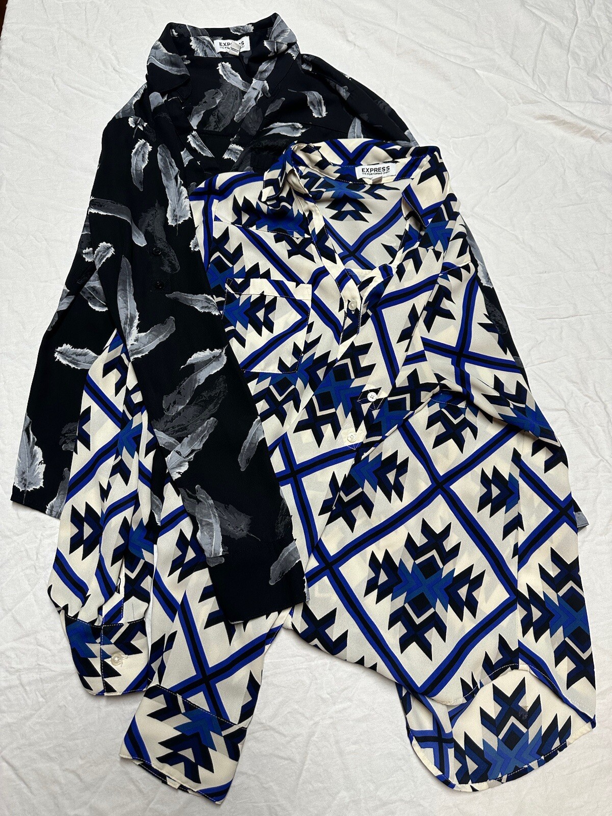 2 Lot Express Top Womens Extra Small The Portofino Shirt Feather Aztec Design