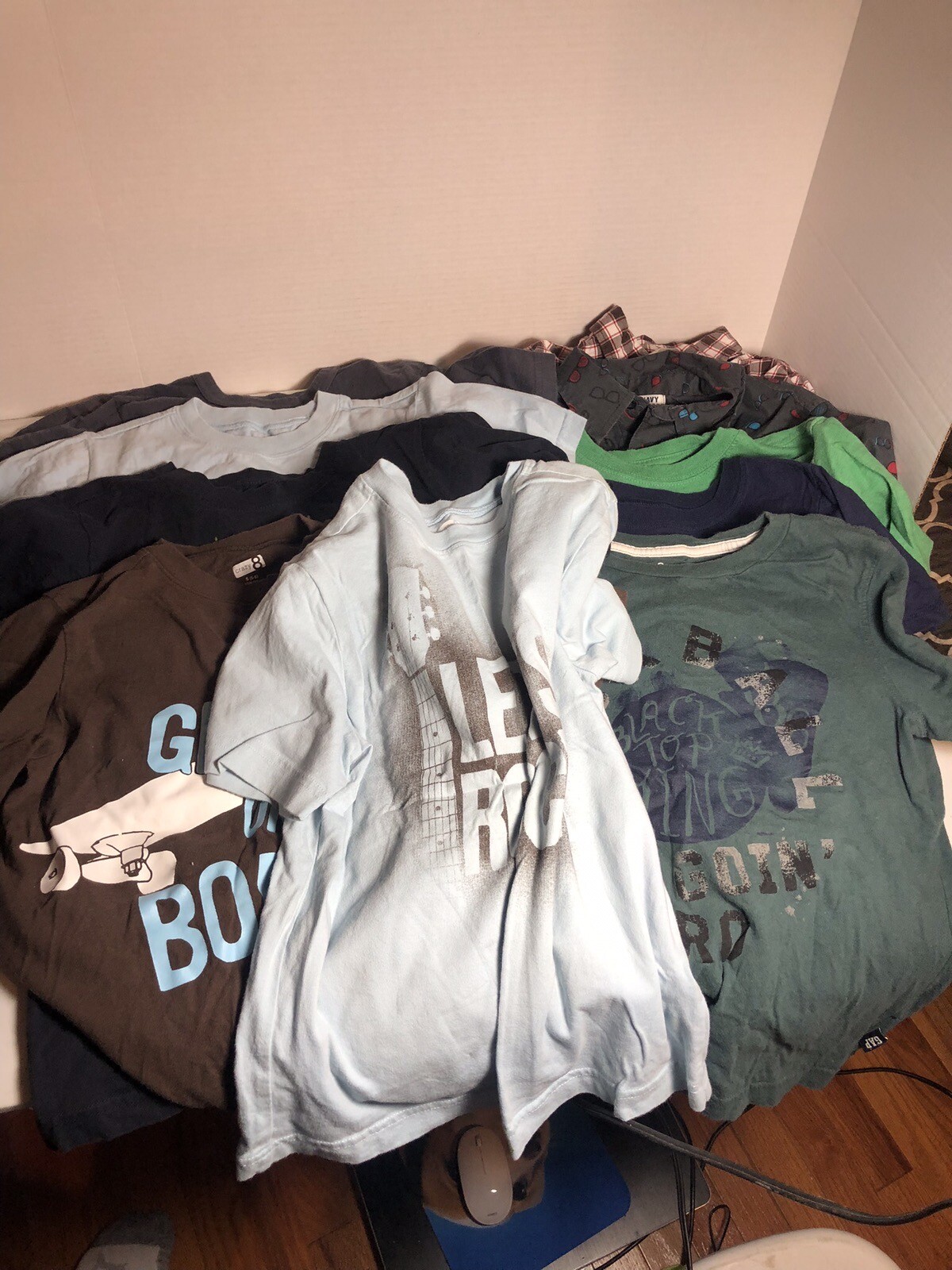 Youth/Boys T-shirts/ Button Down Used- 10 Piece Mix LOT Sizes 6