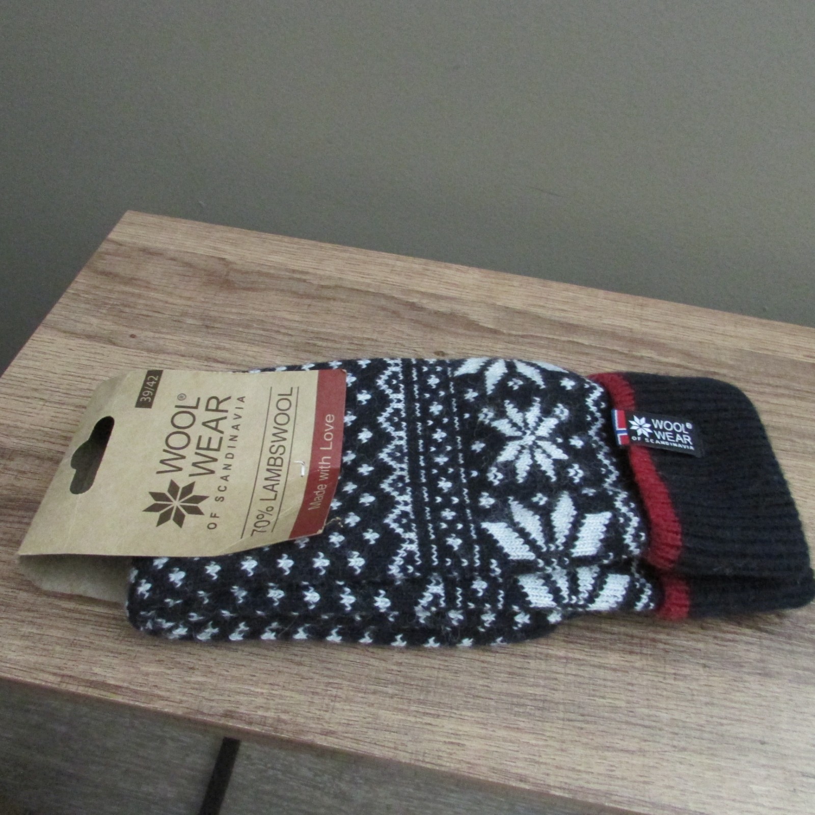 WOOL WEAR OF SCANDINIVAVIA NAVY BLUE 70% LAMBSWOOL SOCKS-SZ 39/42 NEW