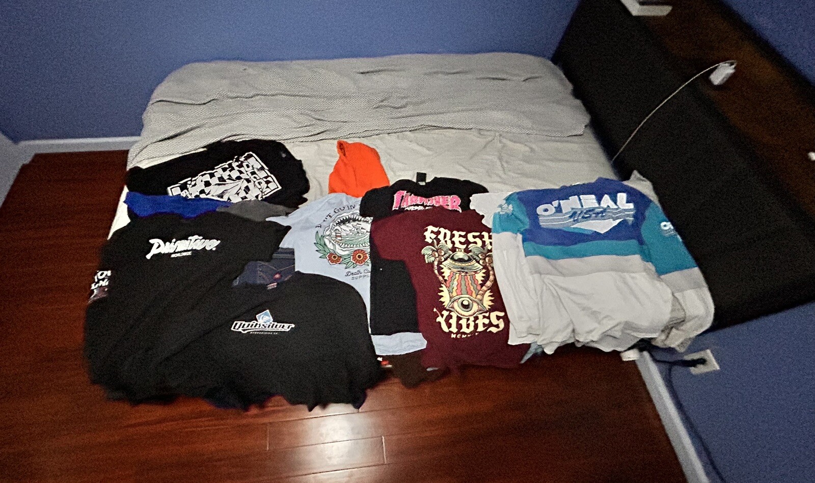 Big Lot Of Vintage Men’s Small And Medium Clothes Y2 K Stuff