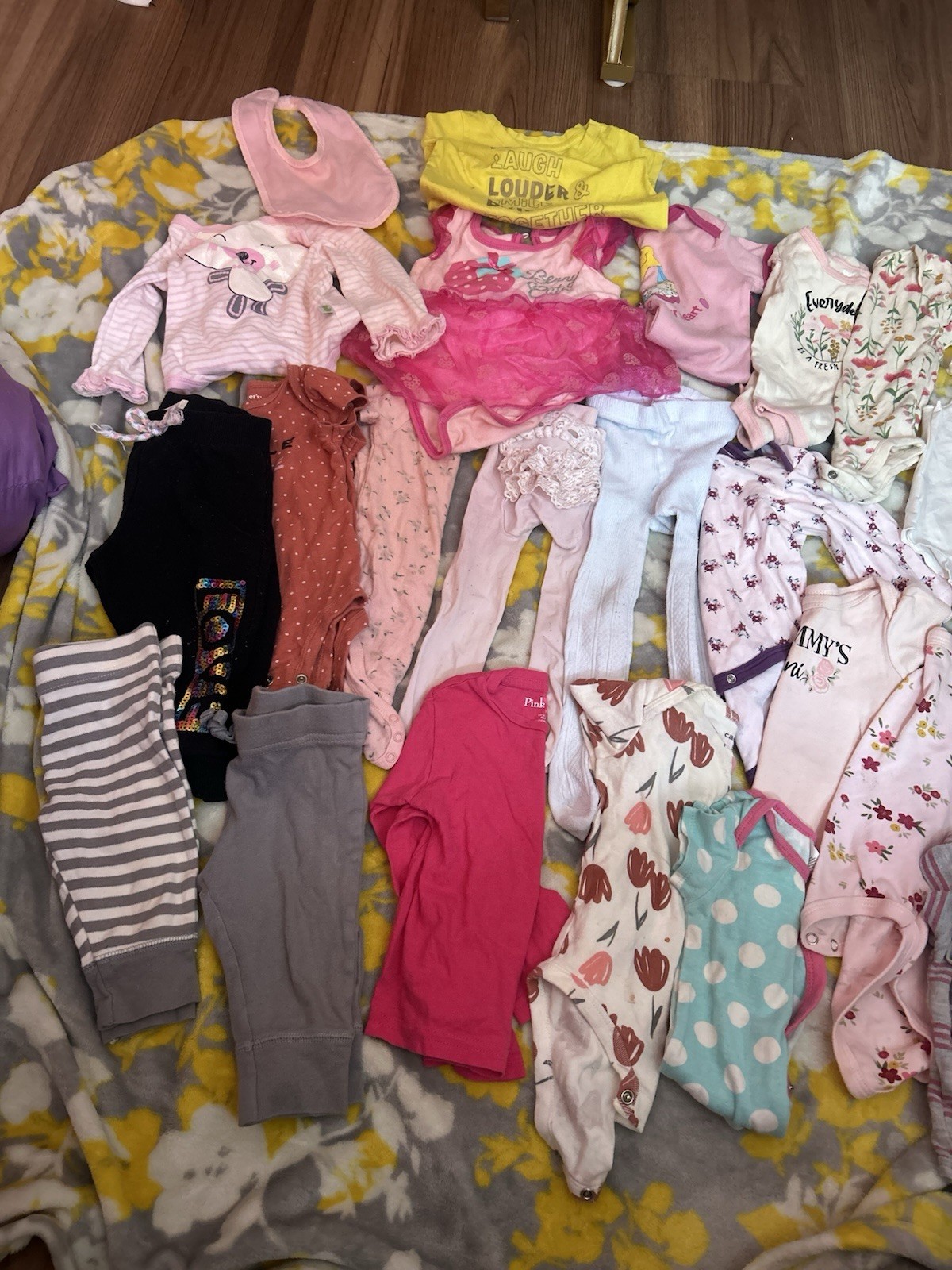 GUESS Baby Girl Cotton Clothing Lot Minnie Mouse Multicolor 0-6M 6/9M/ 12M 43pc