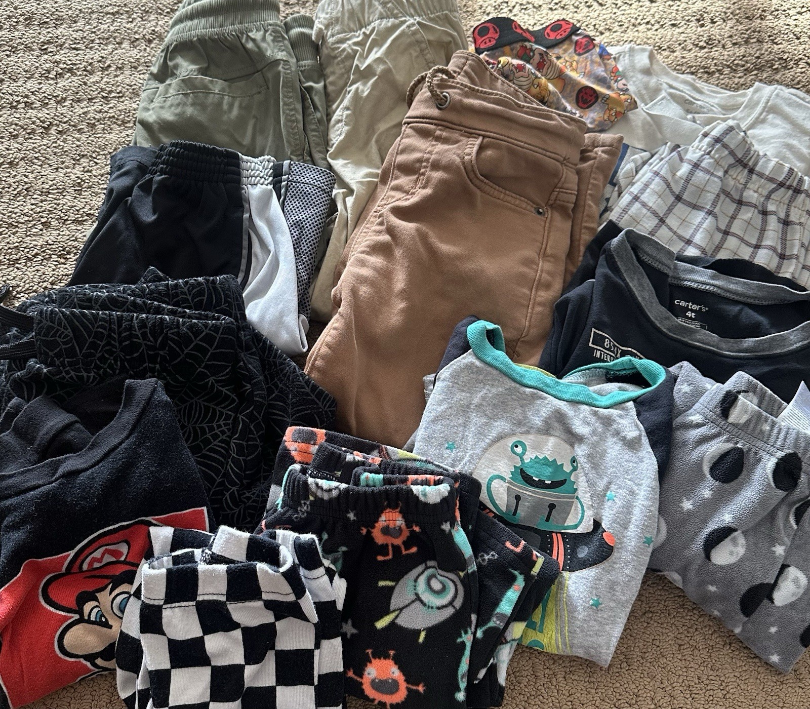Kids Boys Youth Size XS/S Mixed Brands Clothing Bundle- See Description