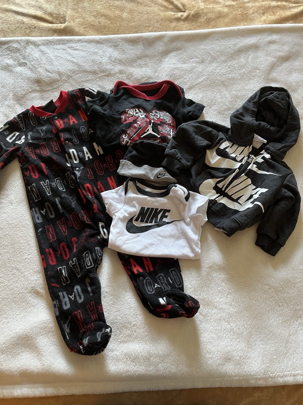 Nike Jordan Baby/Infant Lot Jacket Hat Bodysuit Sleeper 3 / 3-6 / 6 month