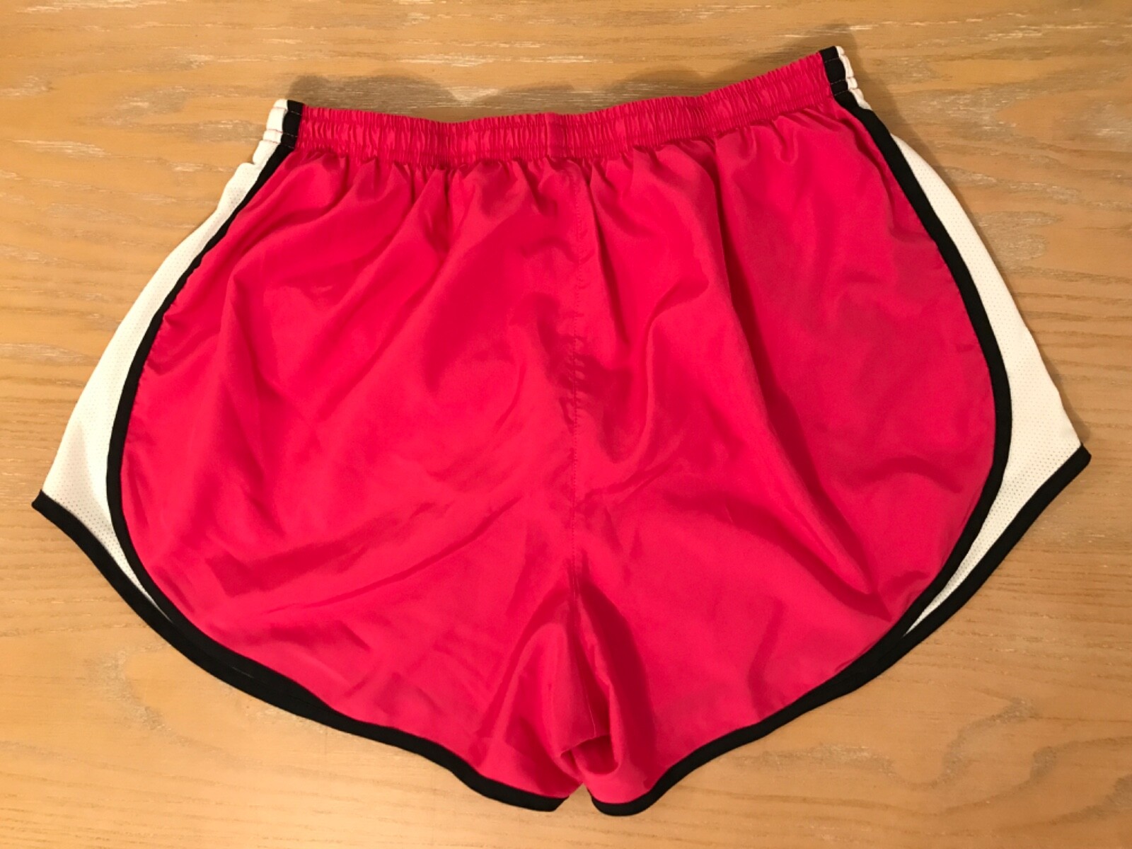 Nike & Reebok Ladies Fitness Wear Clothing Lot of 3 Size Medium, Large