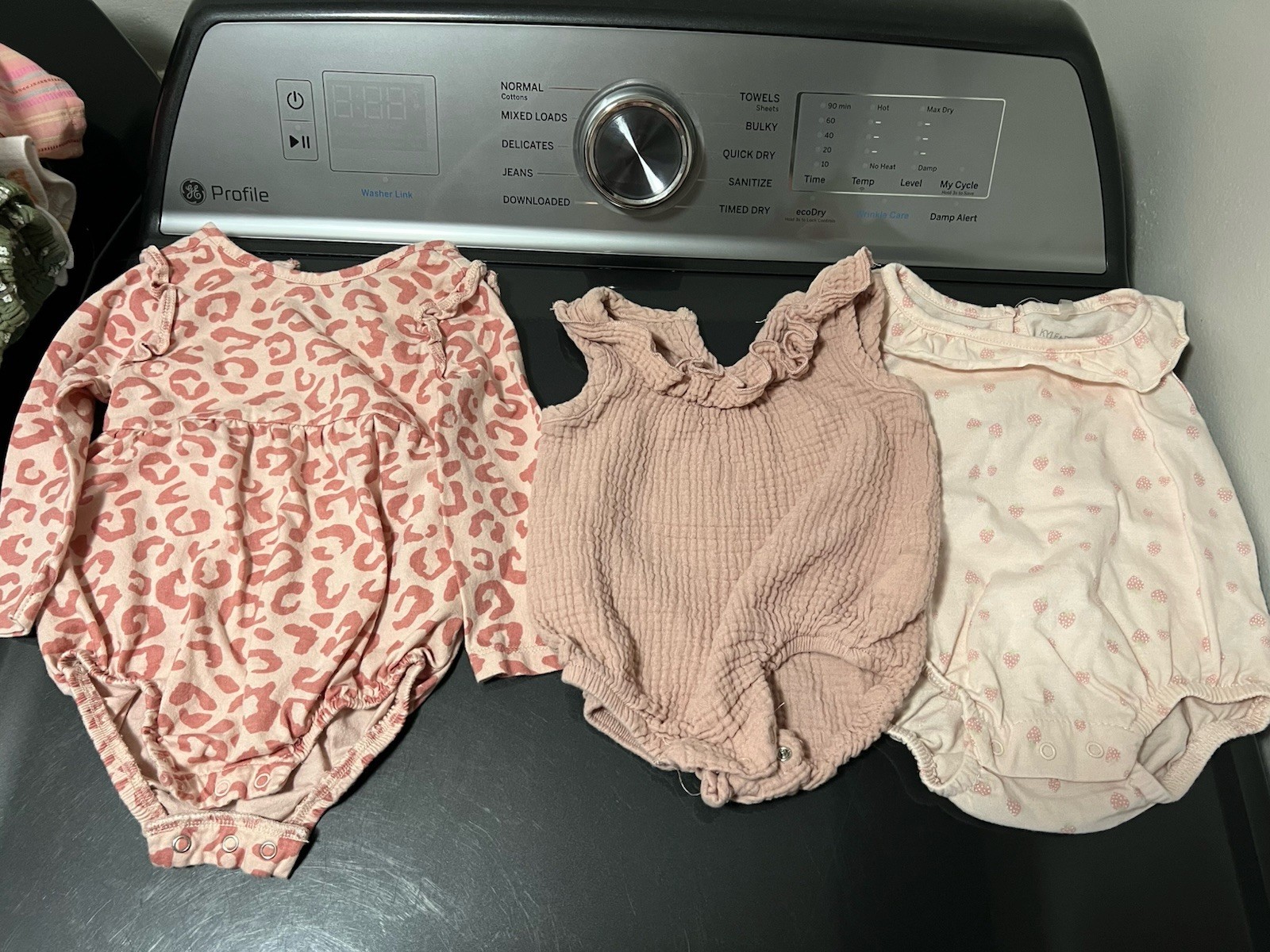 Baby Girl 6-9 Month Clothing Lot Bodysuits Dresses Rompers Denim Rainbow Multi
